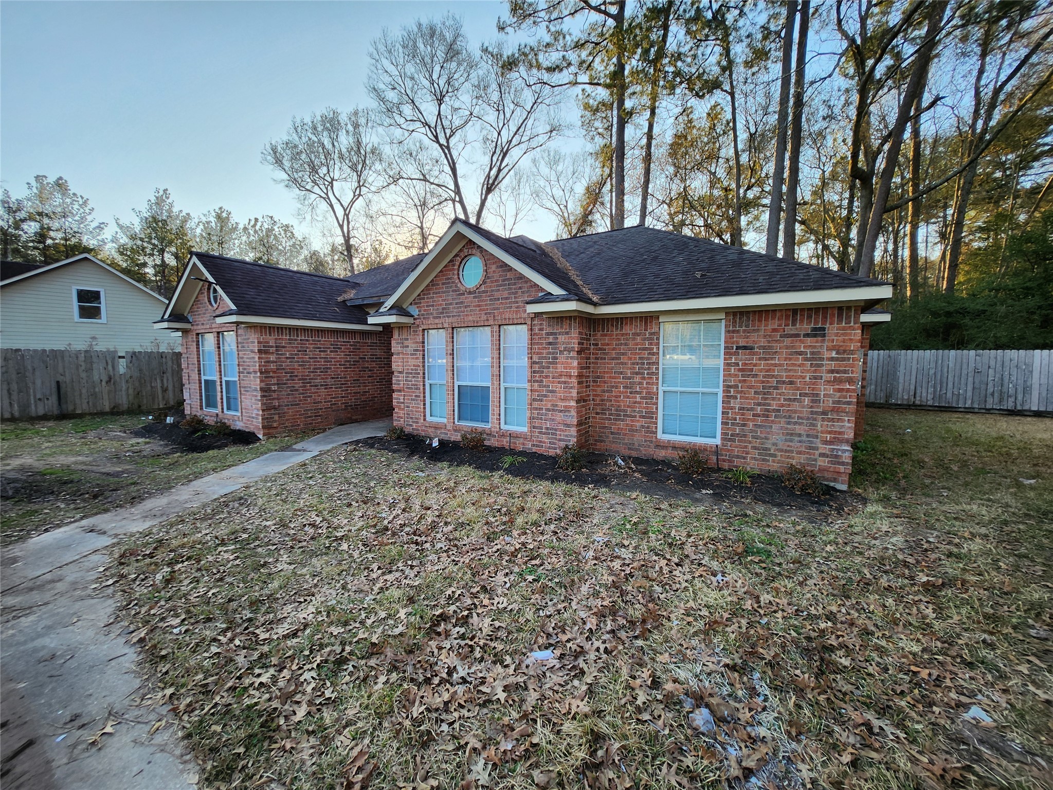 1641 Highway 59 North Bypass B Property Photo 2
