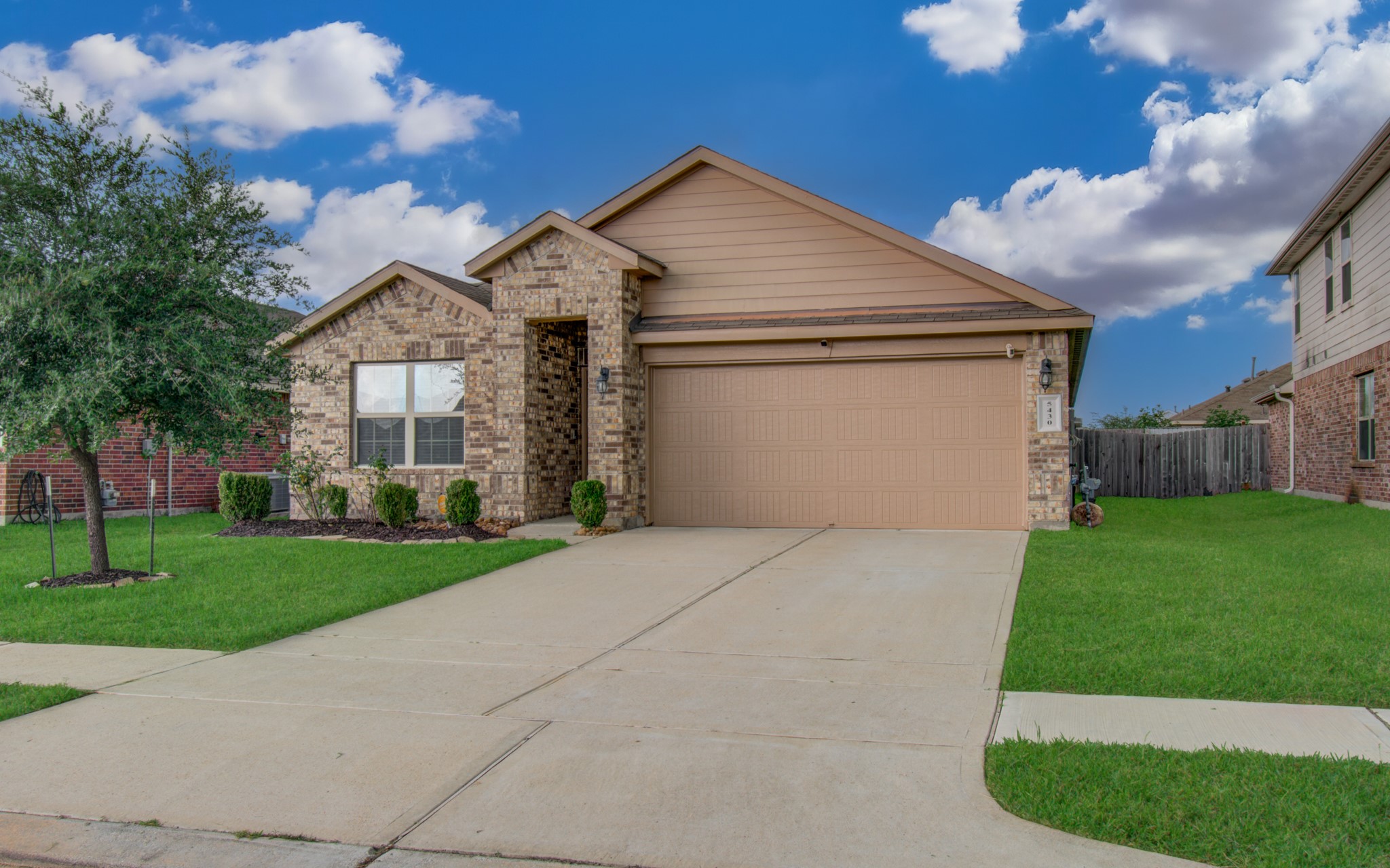 5430 Dovetail Arbor Trace Property Photo