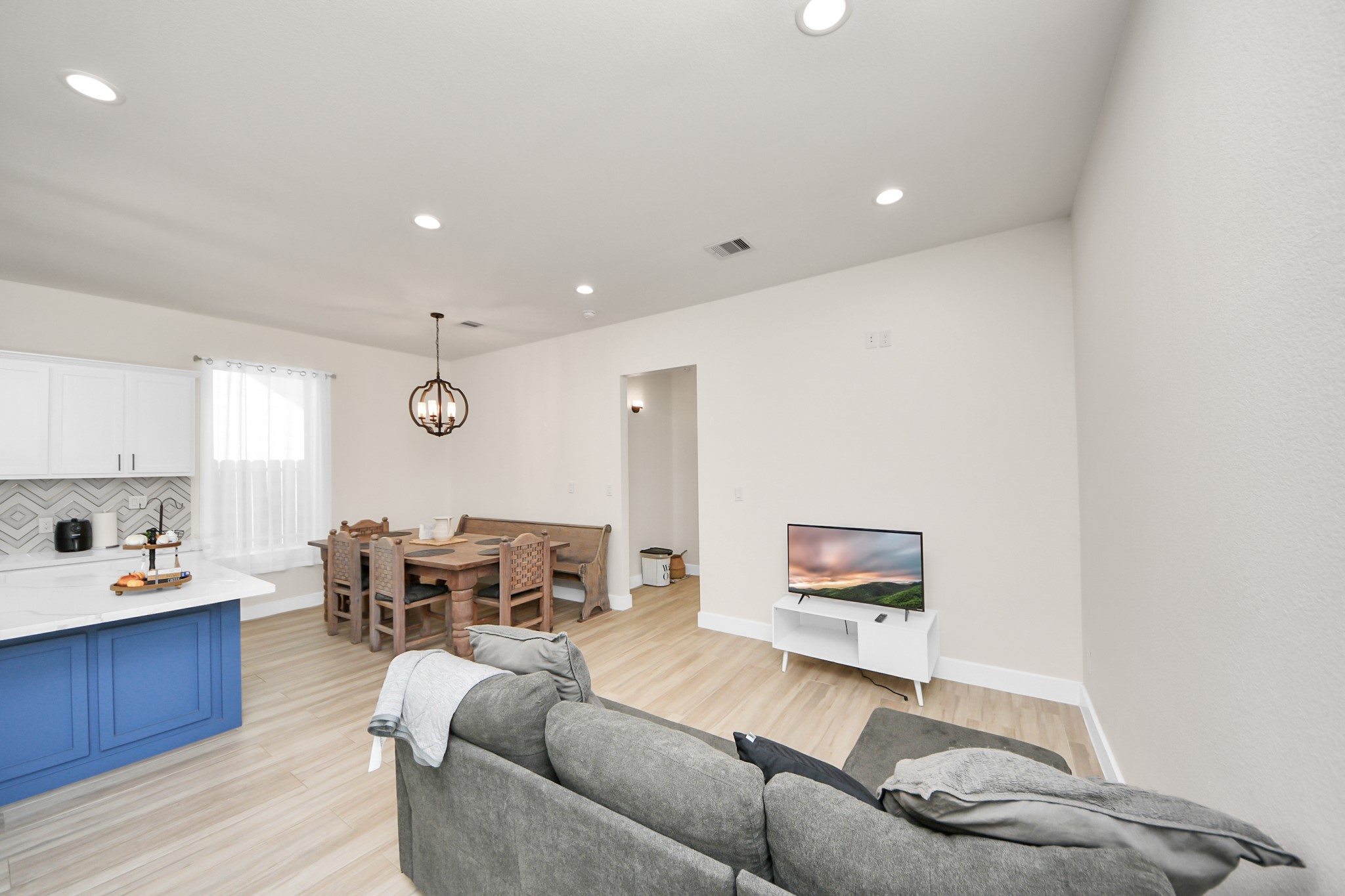 8420a Lanewood Drive Property Photo 14