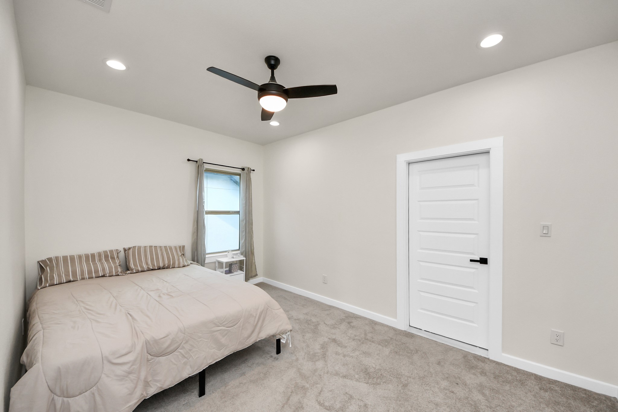 8420a Lanewood Drive Property Photo 33