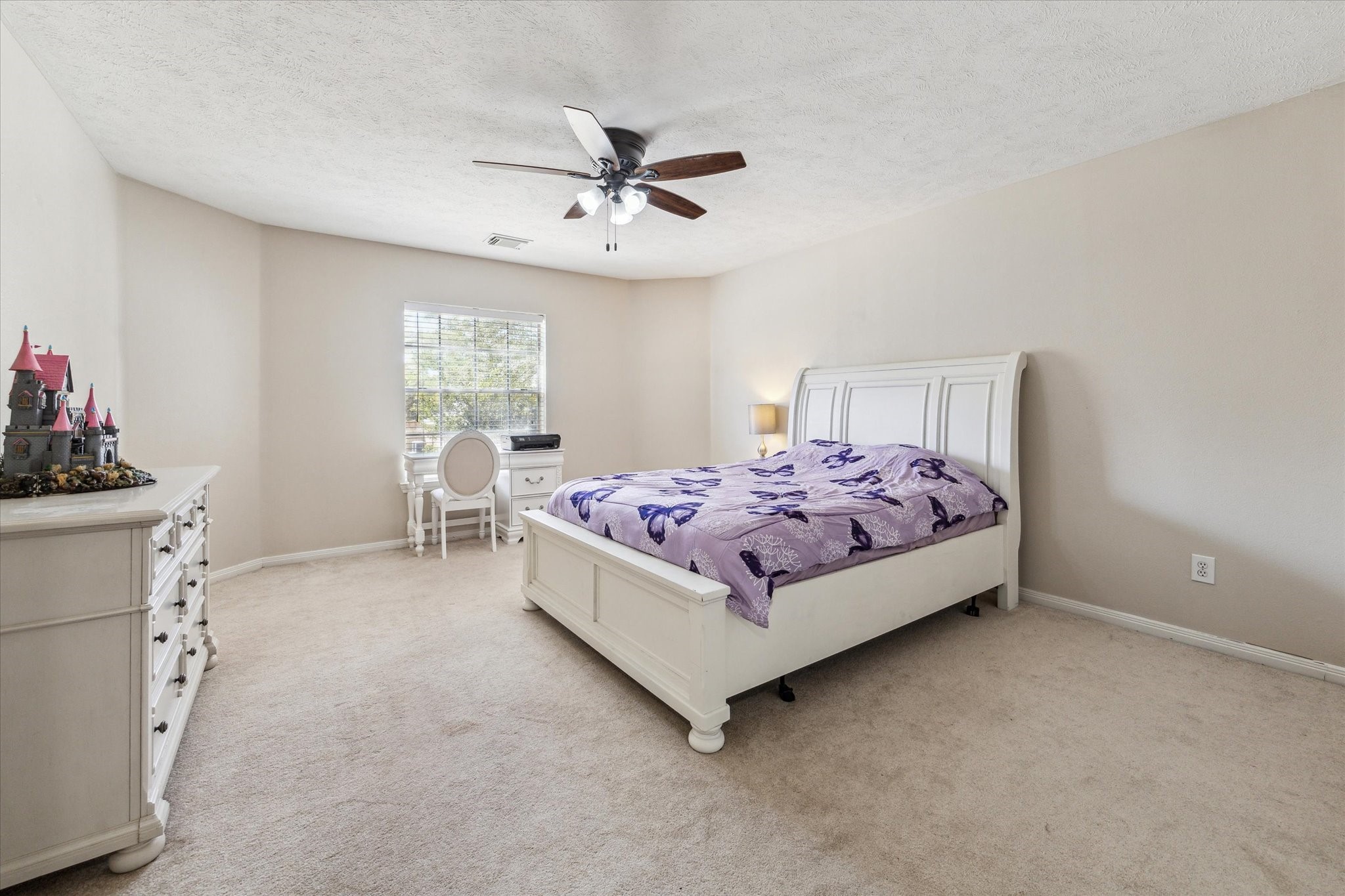 1319 Breezy Bend Drive Property Photo 29