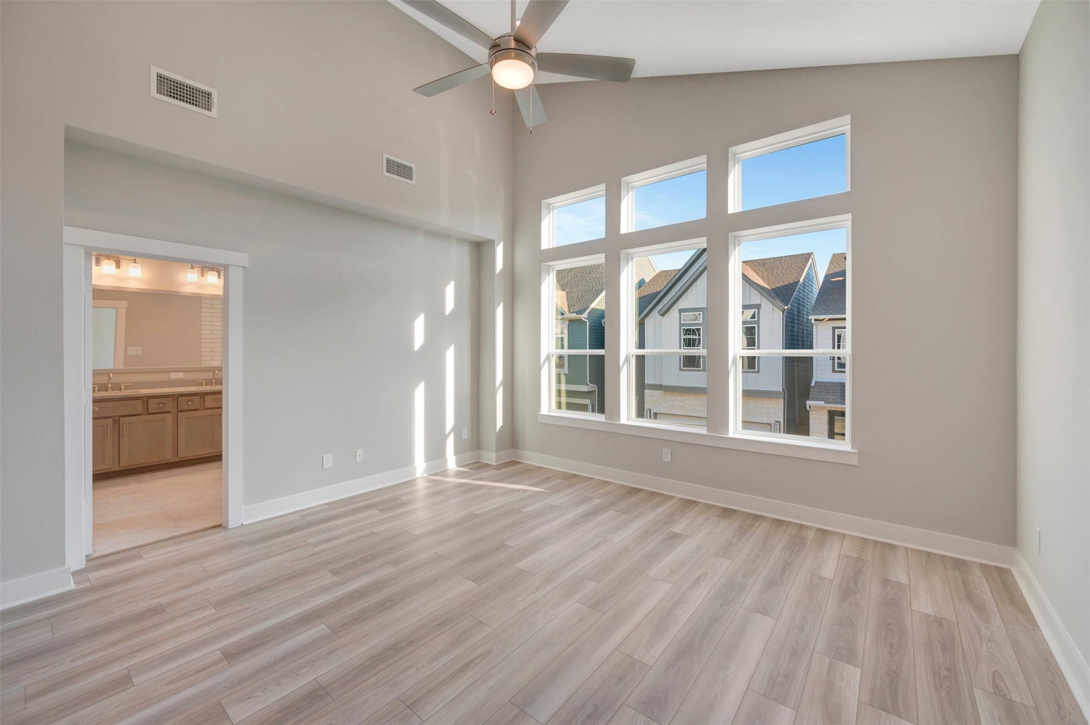 16022 Hayes Park Drive Property Photo 30