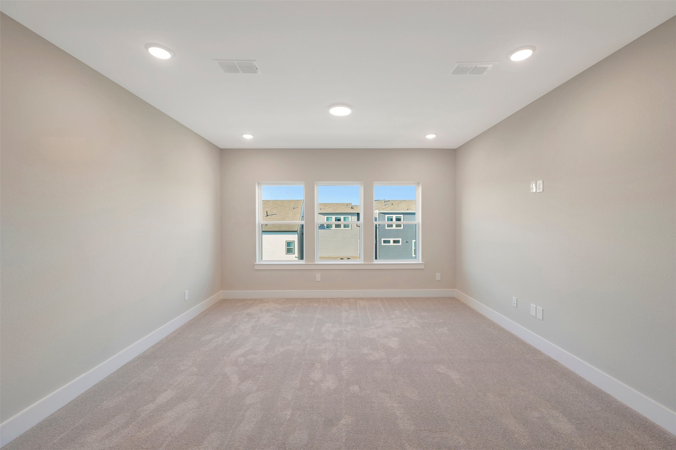 16022 Hayes Park Drive Property Photo 43