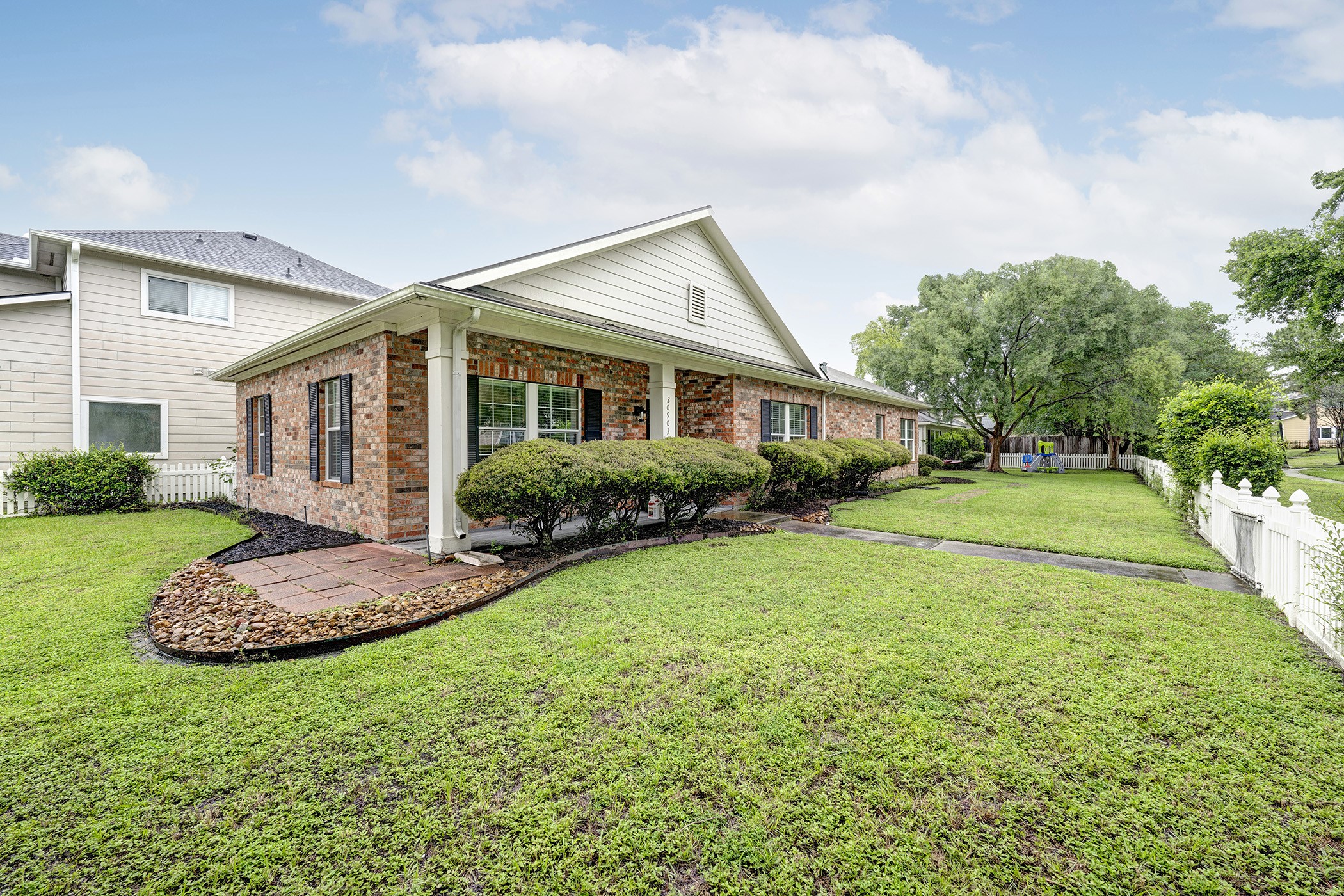 20903 Hall Colony Court Property Photo 1