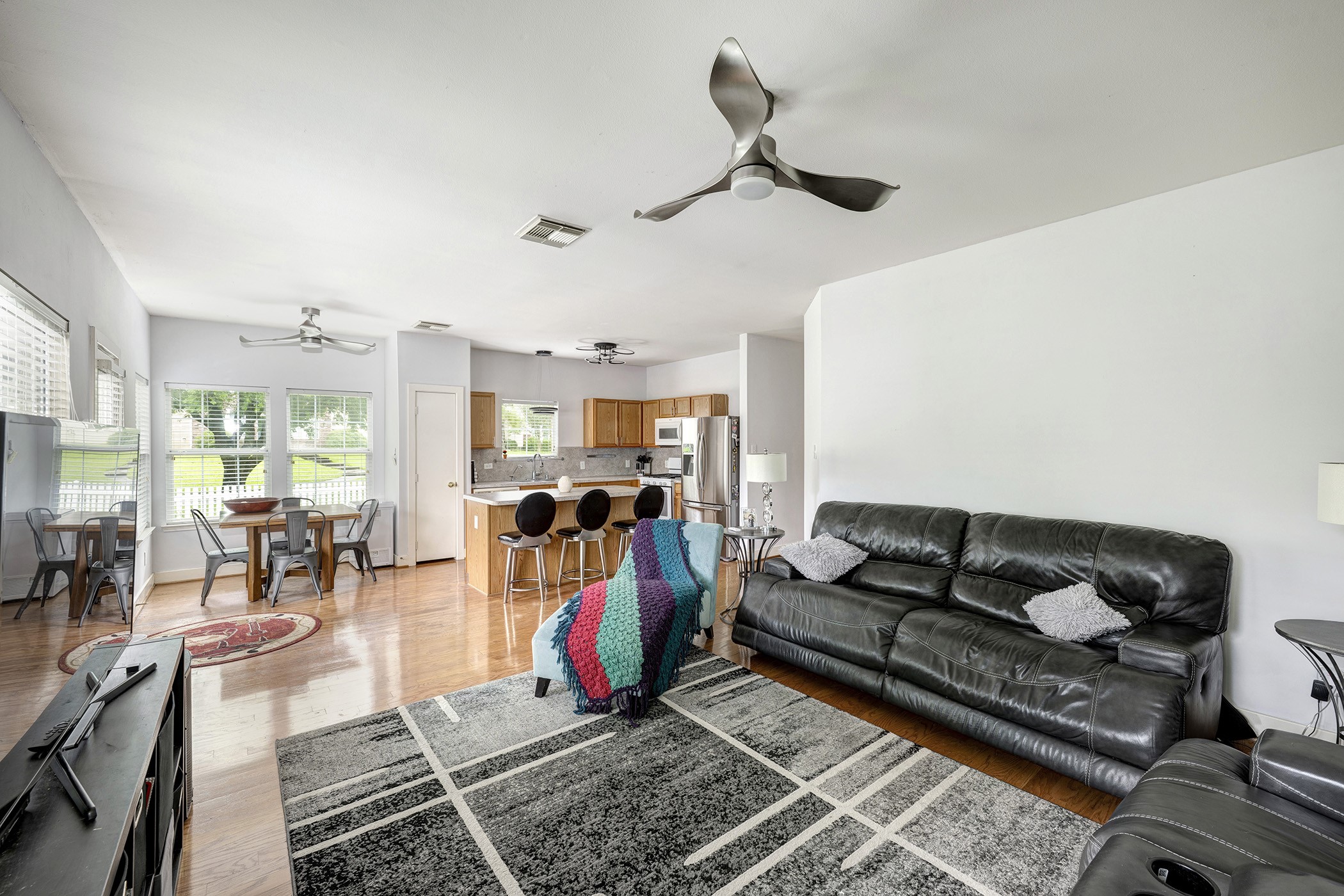20903 Hall Colony Court Property Photo 4