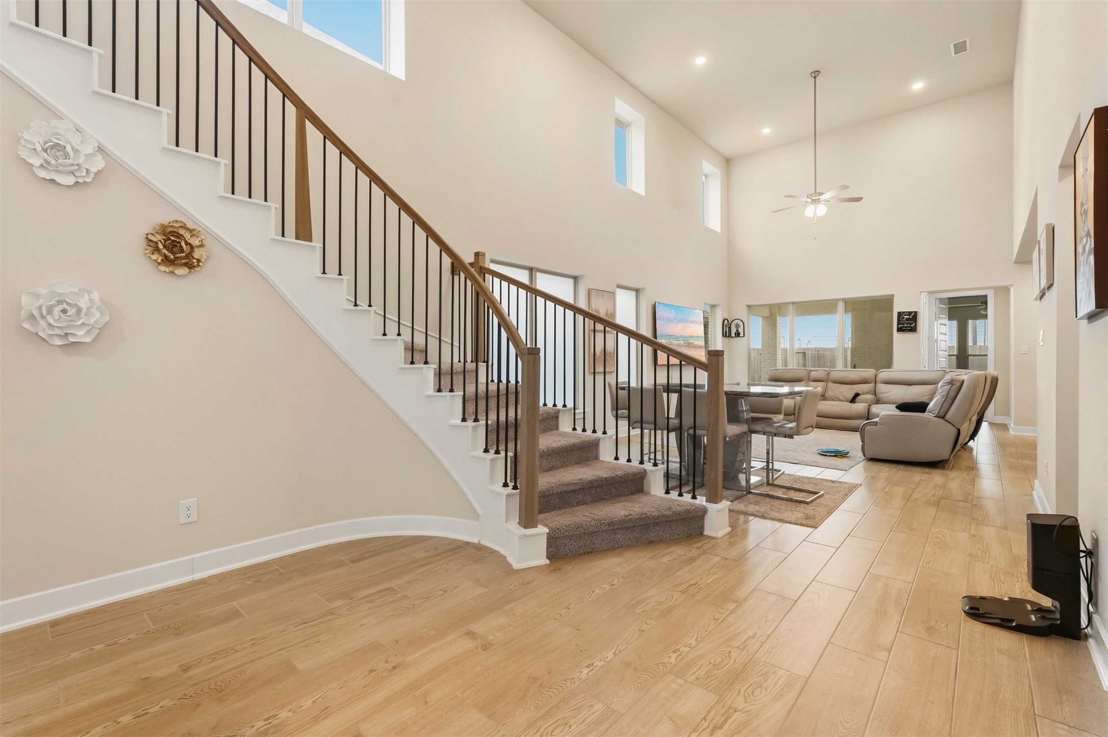 26031 Horizon Star Lane Property Photo 6
