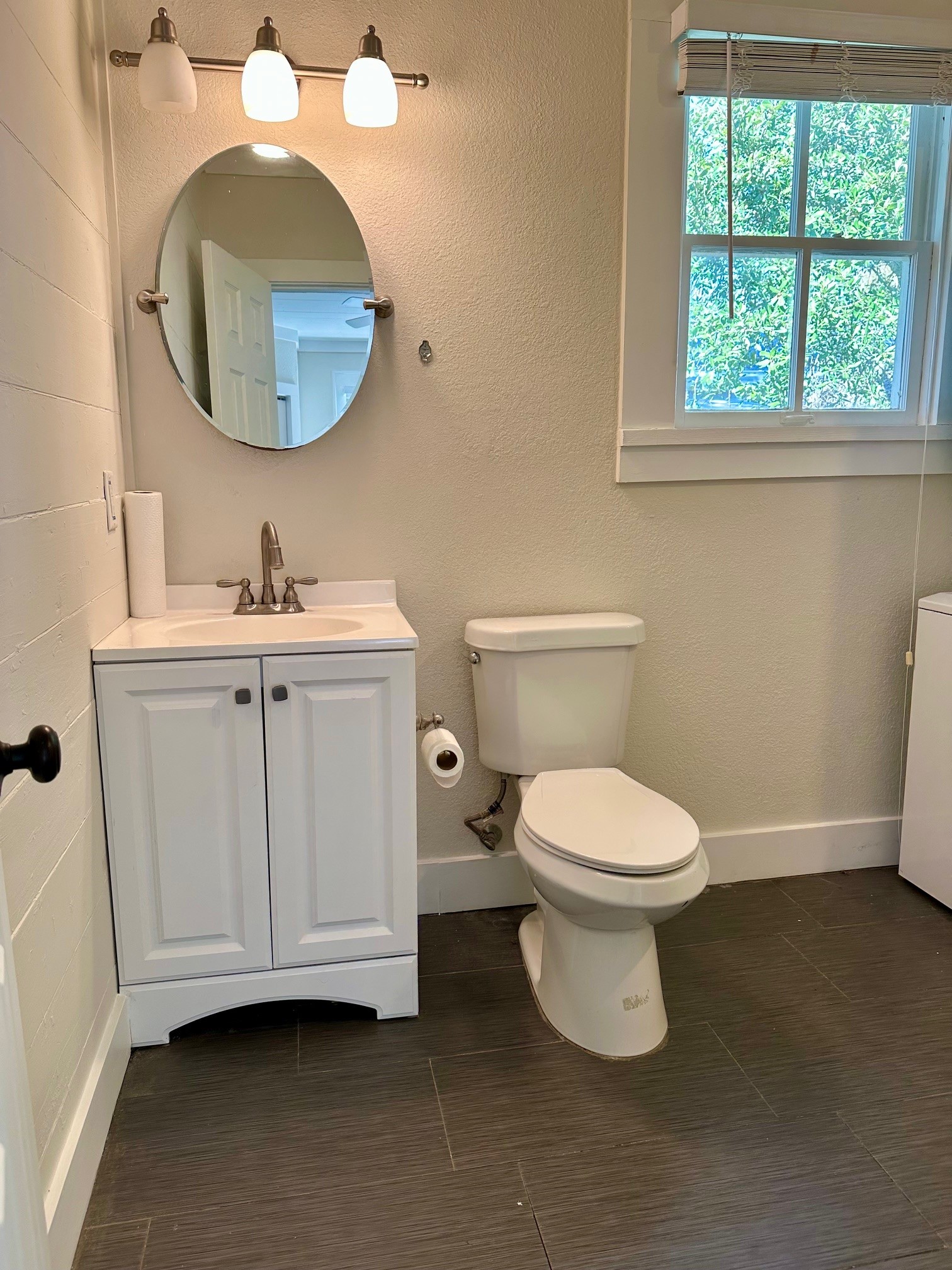 1009 Sealy Street Property Photo 14