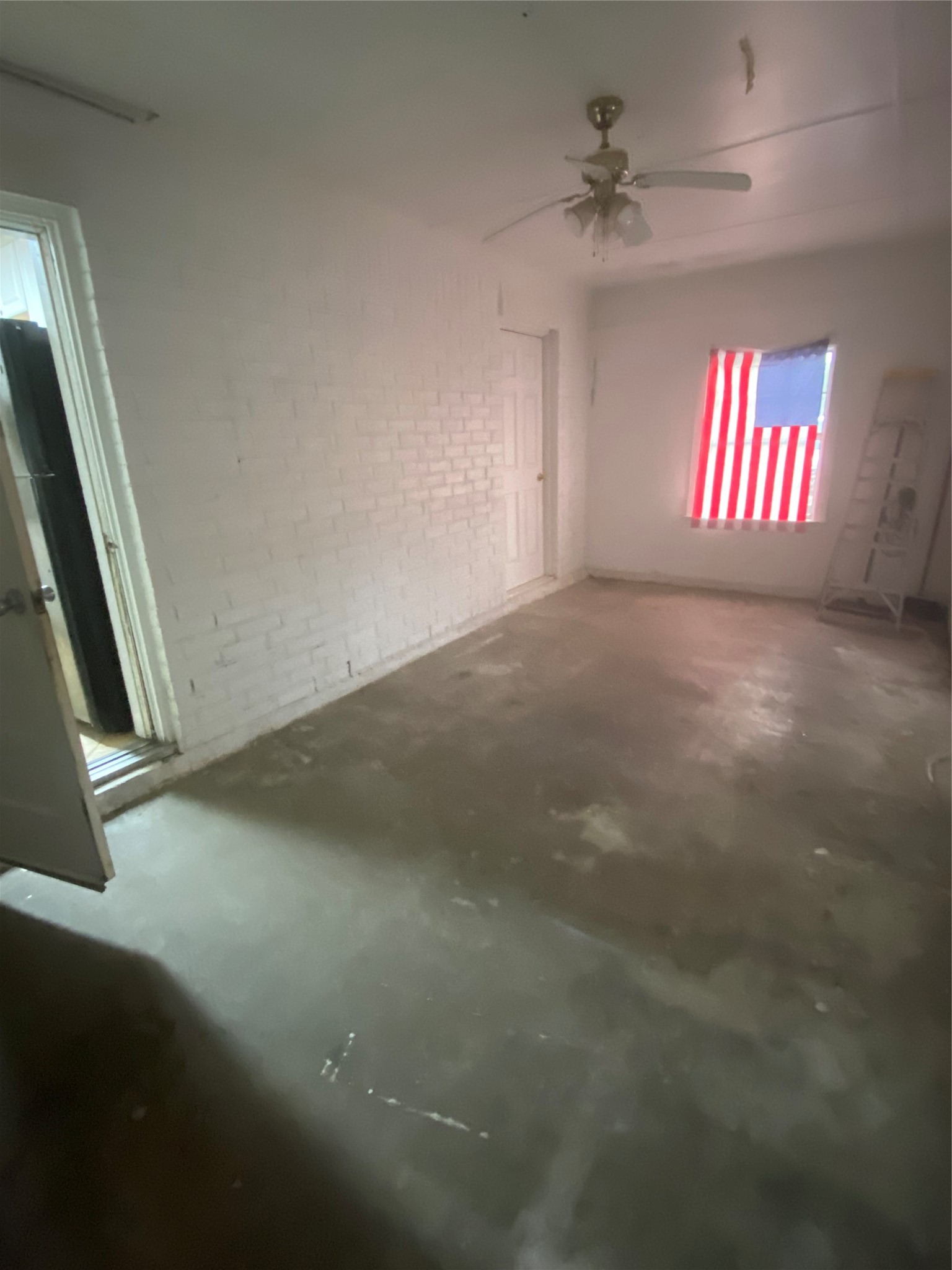 1711 Canary Circle Property Photo 11