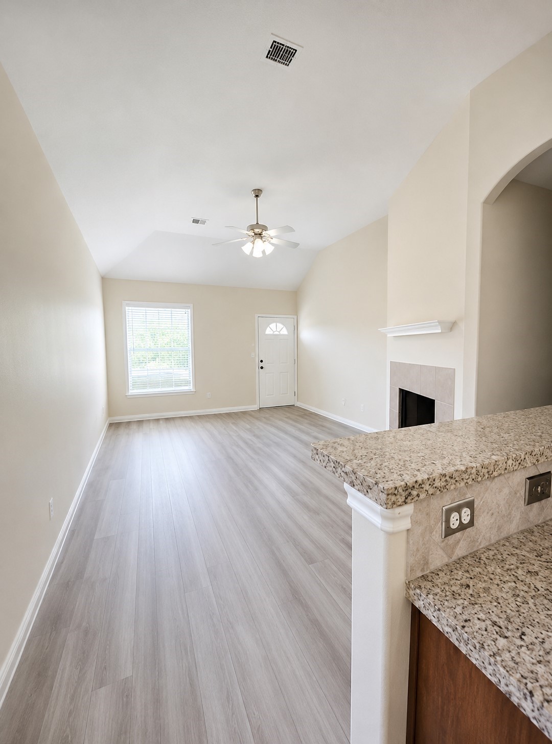 10014 Blissfull Valley Ln Property Photo 6