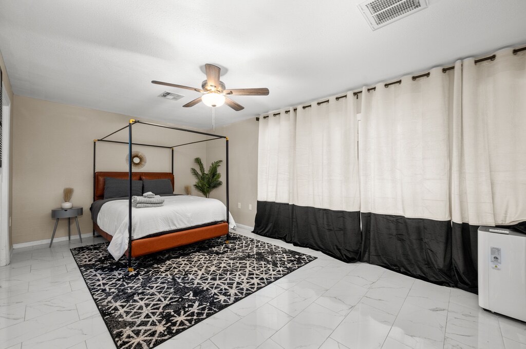 2504 Ferguson Way Property Photo 16