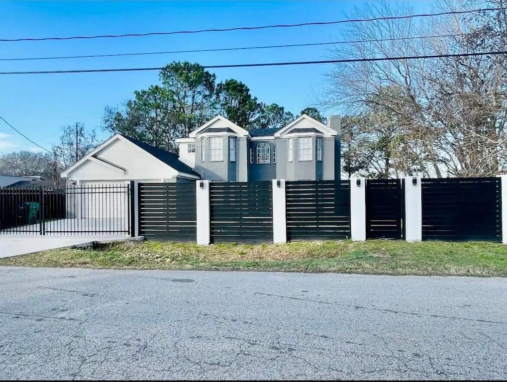 2504 Ferguson Way Property Photo 32