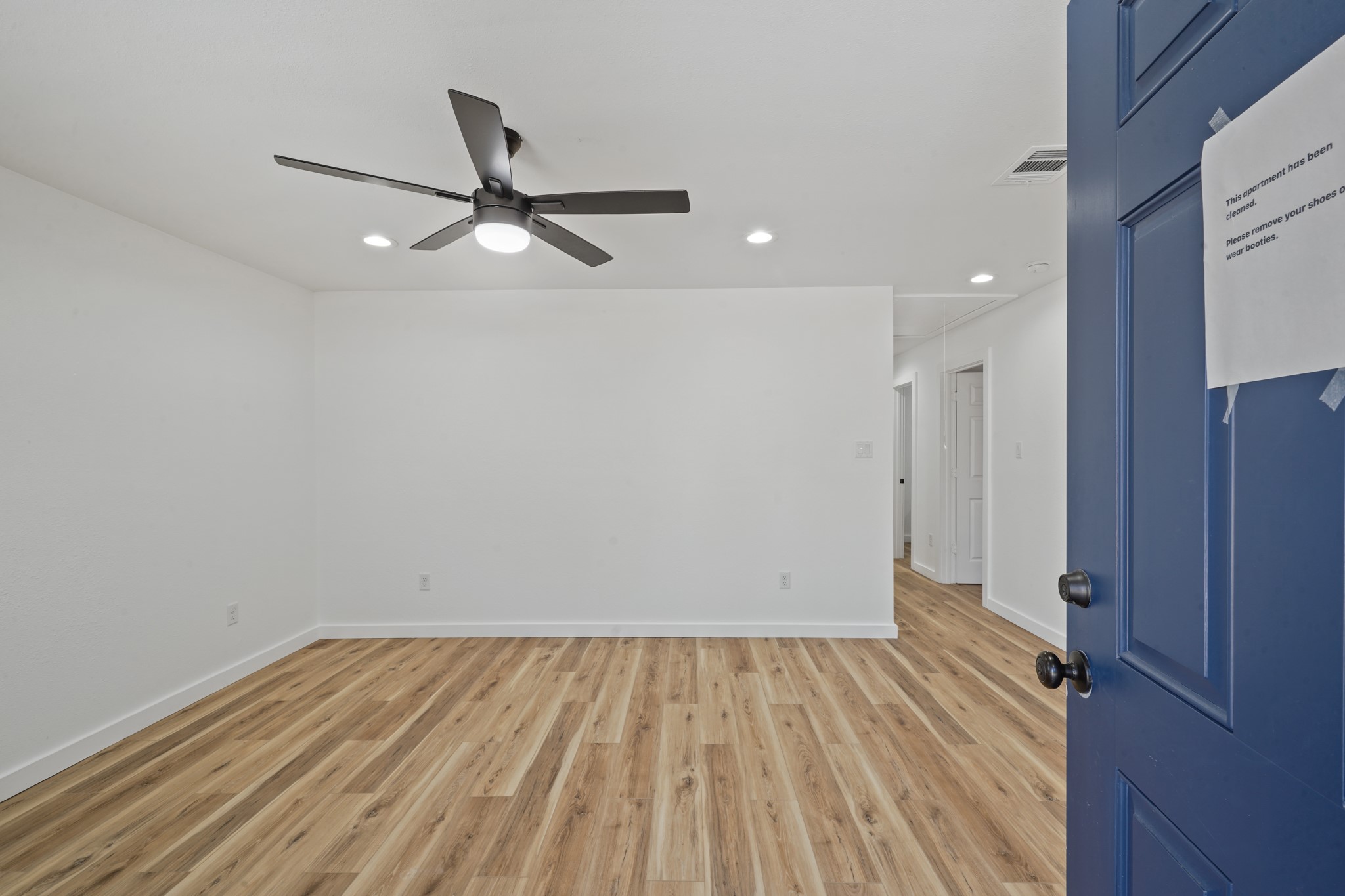 4154 Erby Street Property Photo 3