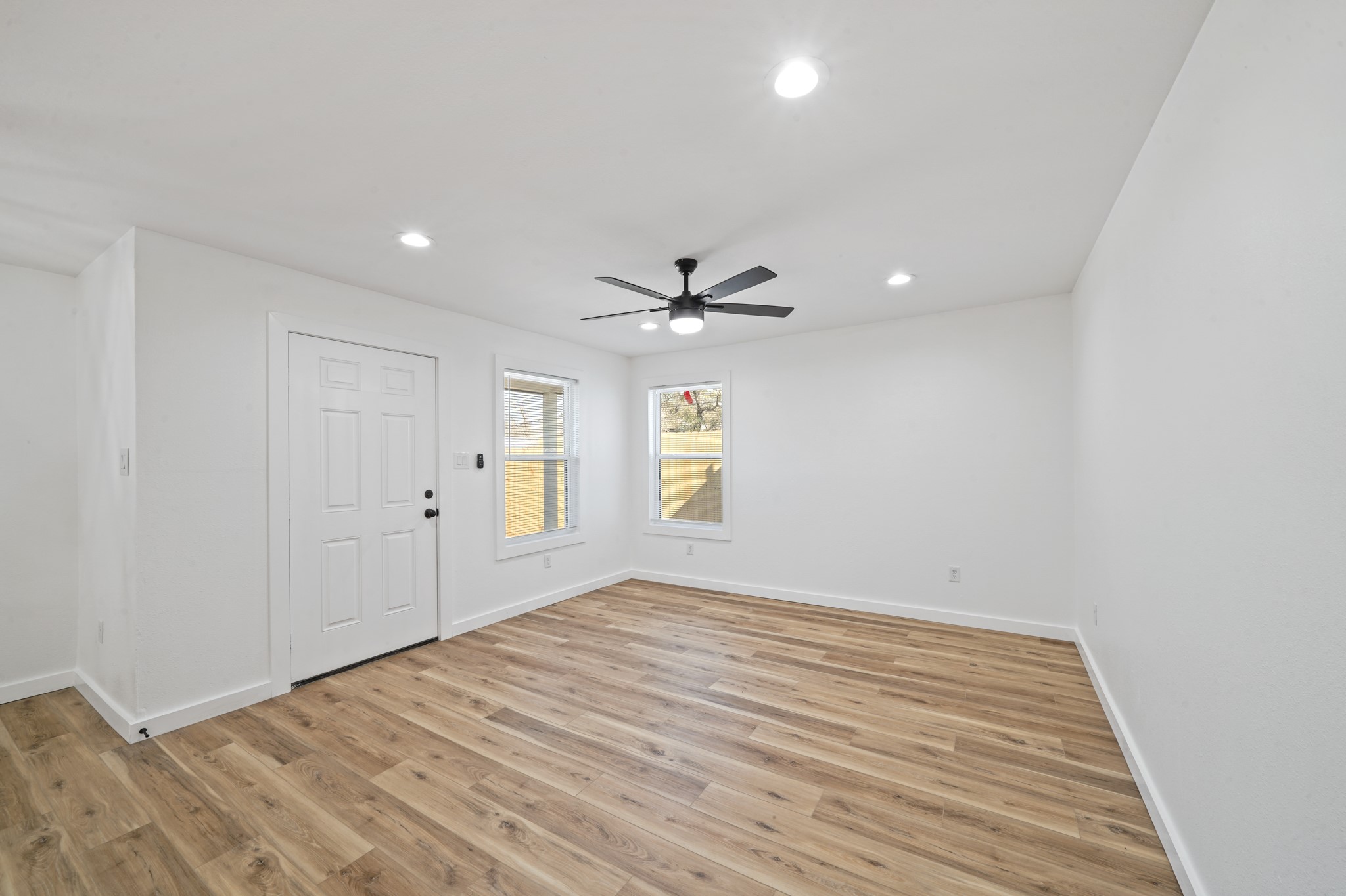 4154 Erby Street Property Photo 5