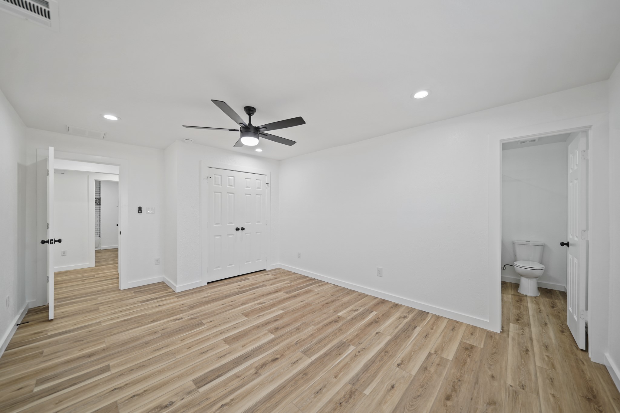 4154 Erby Street Property Photo 17