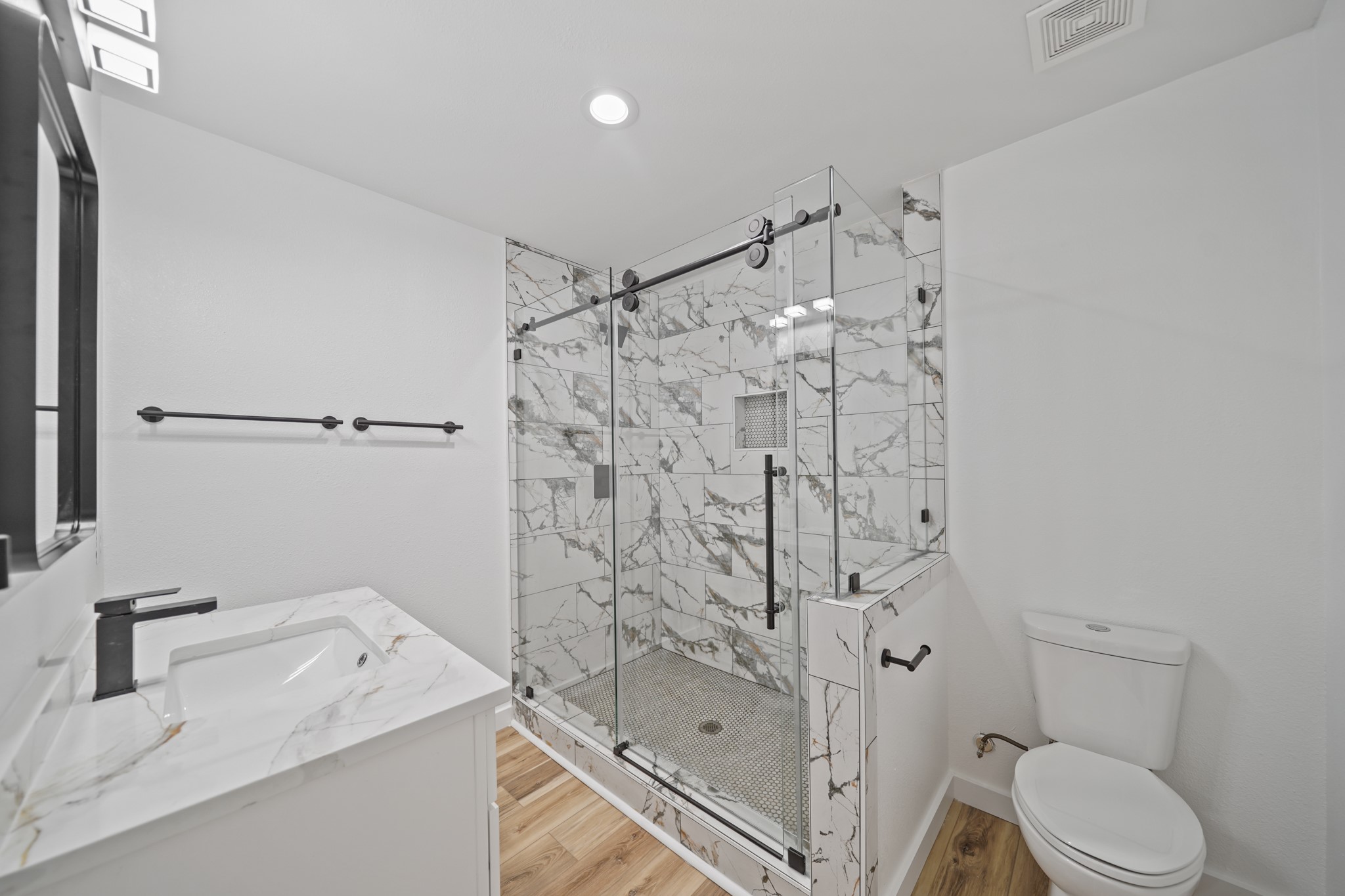 4154 Erby Street Property Photo 18