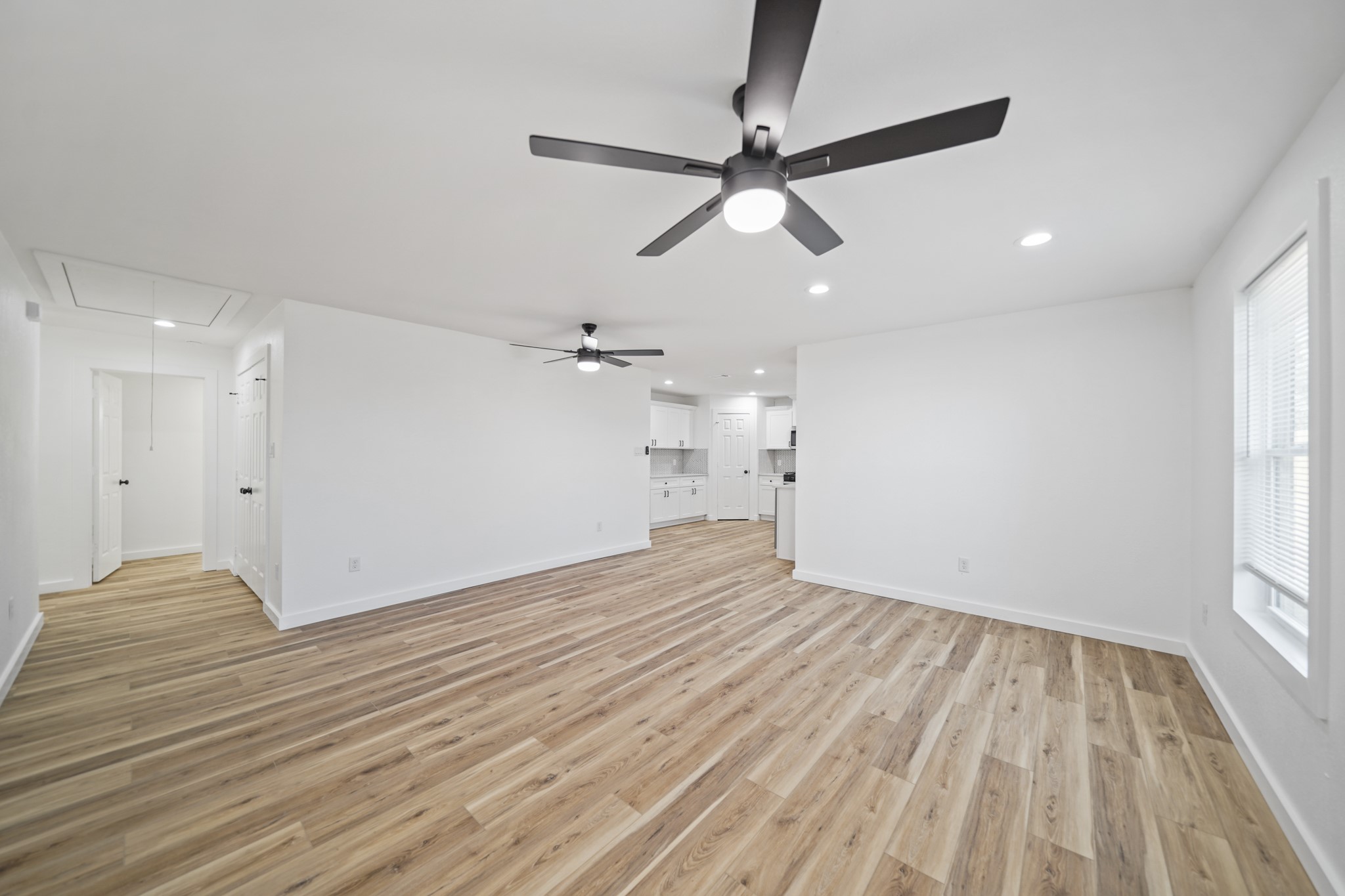 4154 Erby Street Property Photo 23