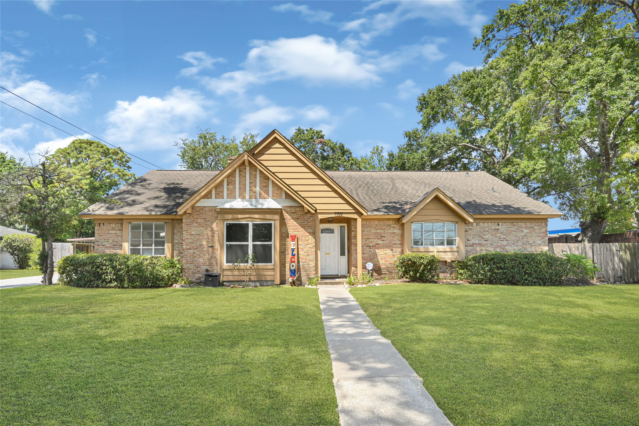 7702 Dashwood Drive Property Photo