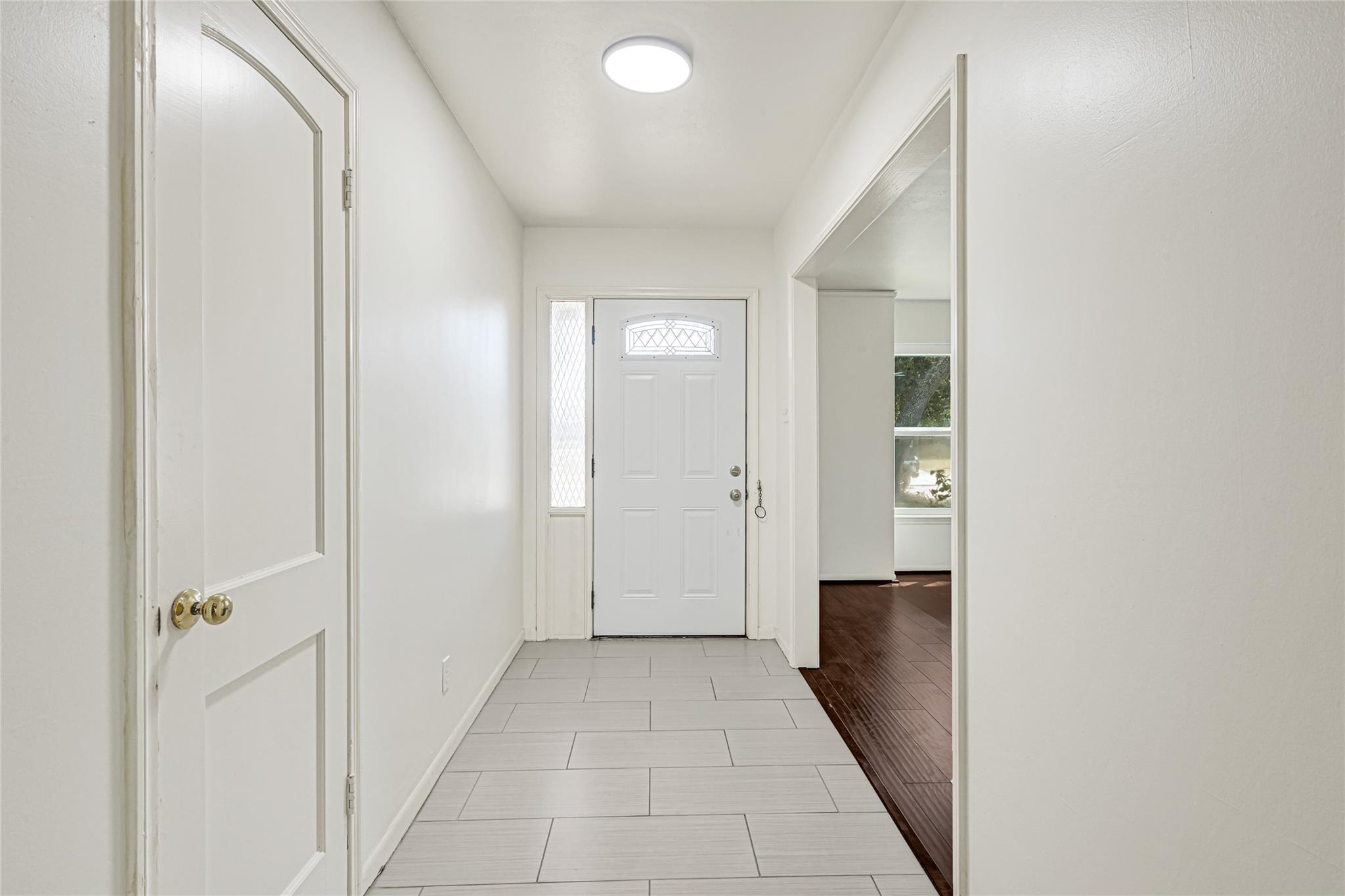 7702 Dashwood Drive Property Photo 6