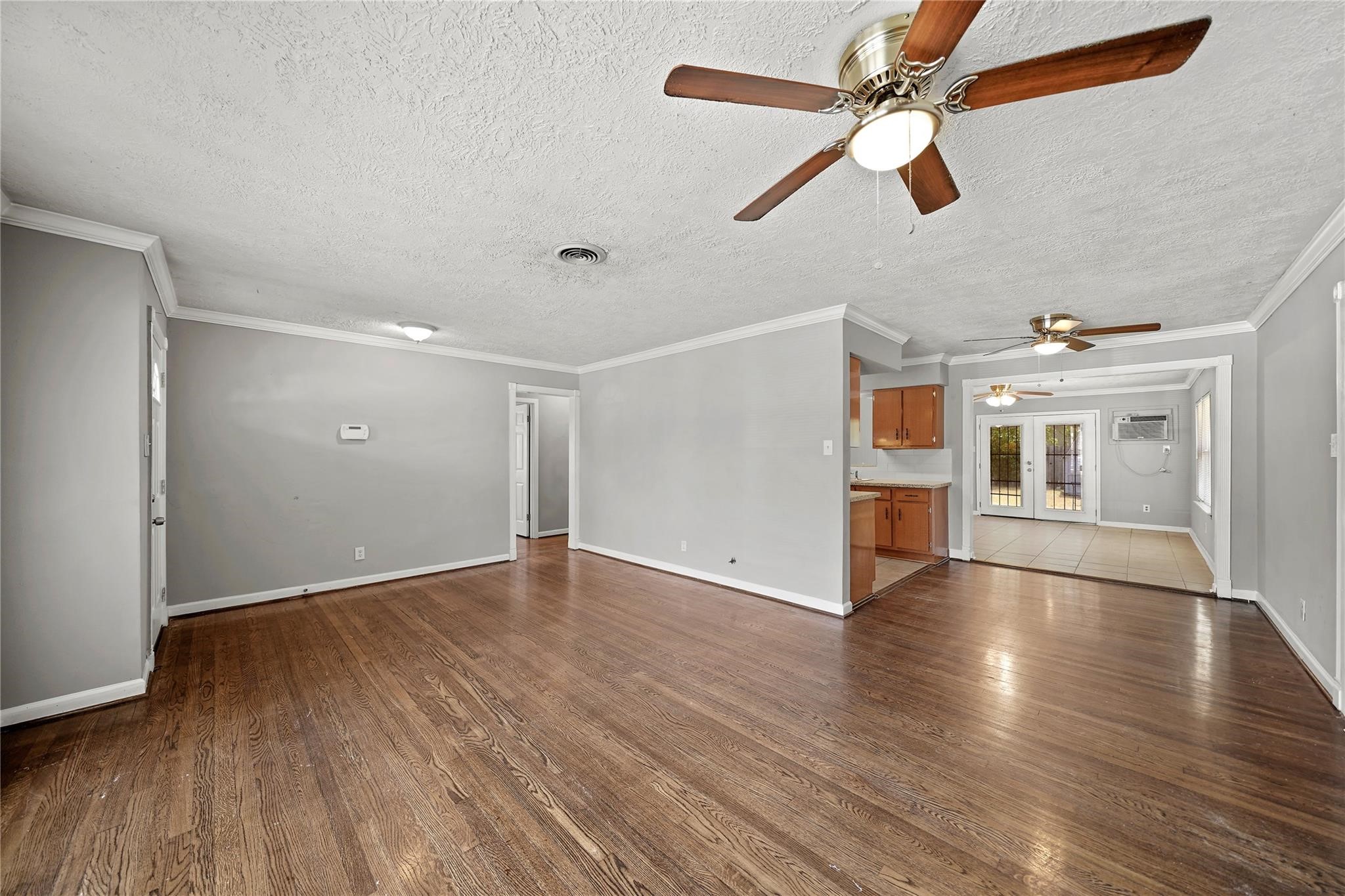 2835 Dragonwick Drive Property Photo 6