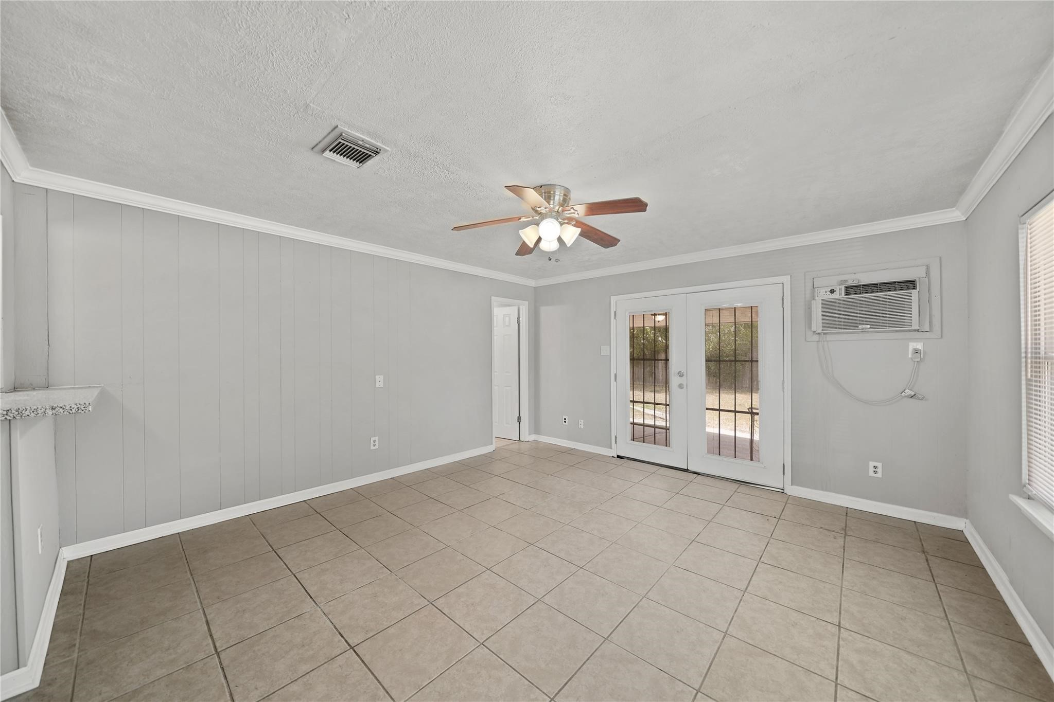 2835 Dragonwick Drive Property Photo 16