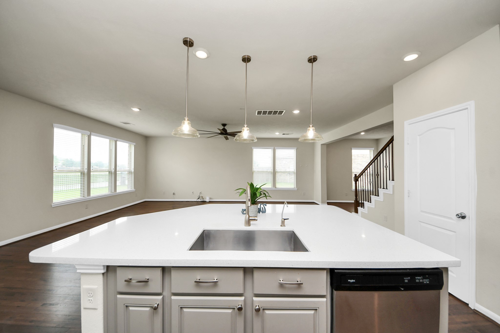 25106 Squire Knoll Street Property Photo 1