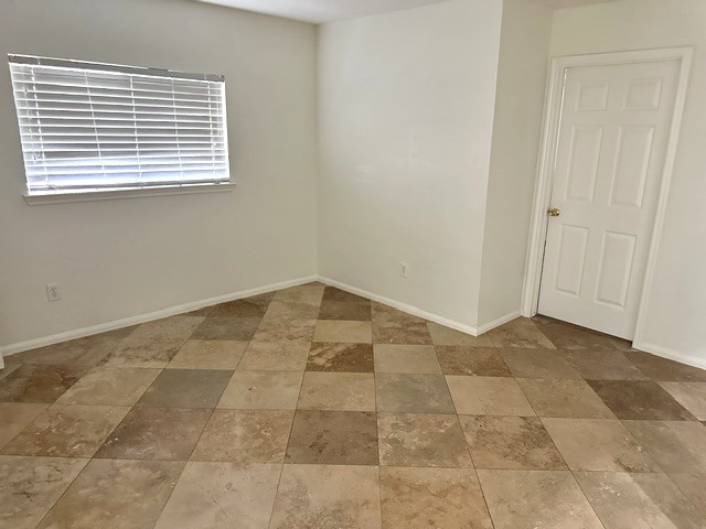 18531 Shadow Line Court Property Photo 14