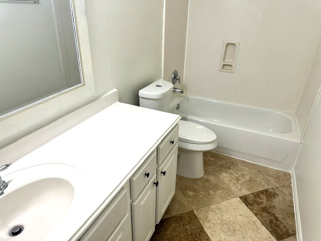 18531 Shadow Line Court Property Photo 15