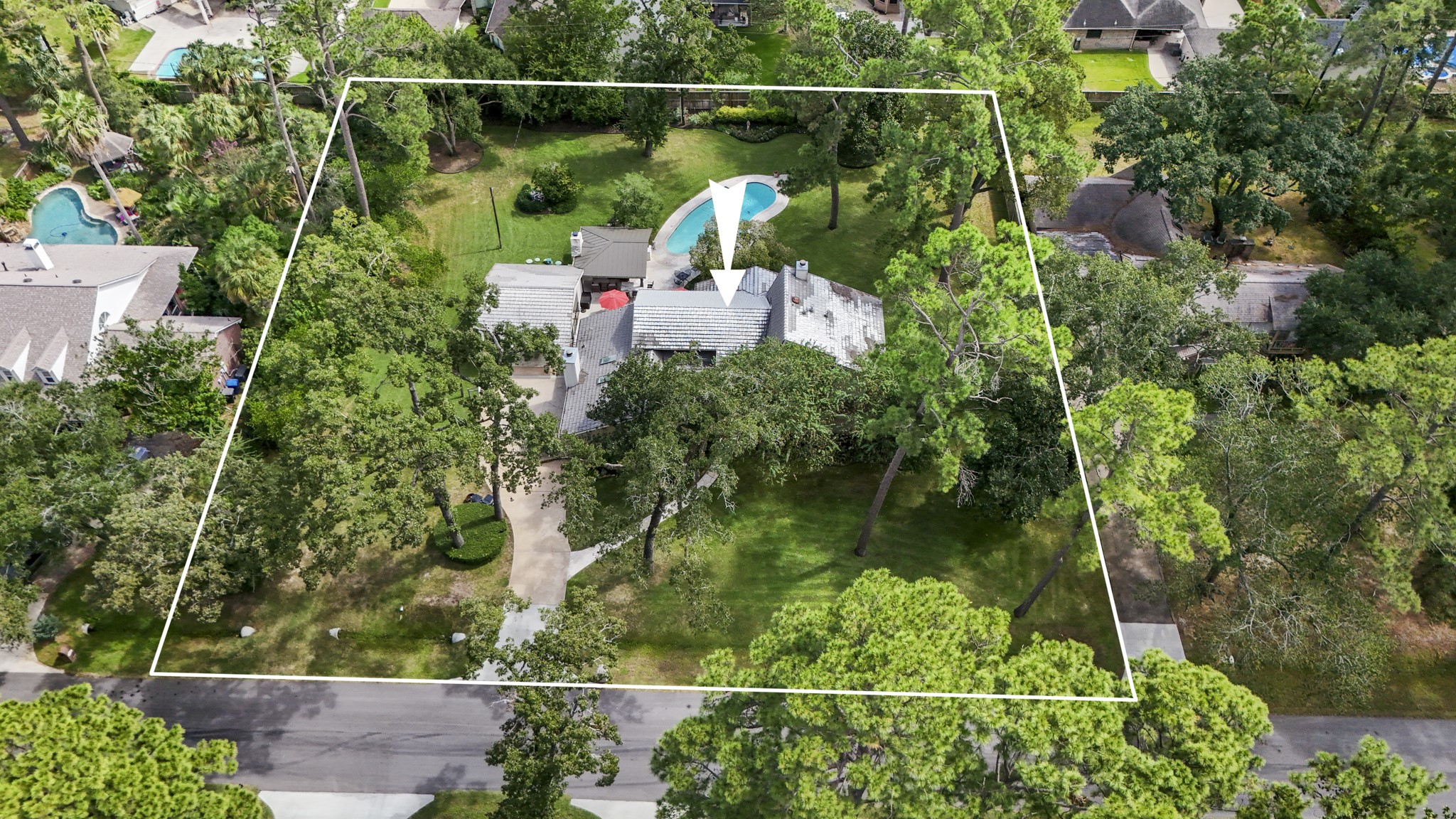 13014 King Circle Property Photo 5