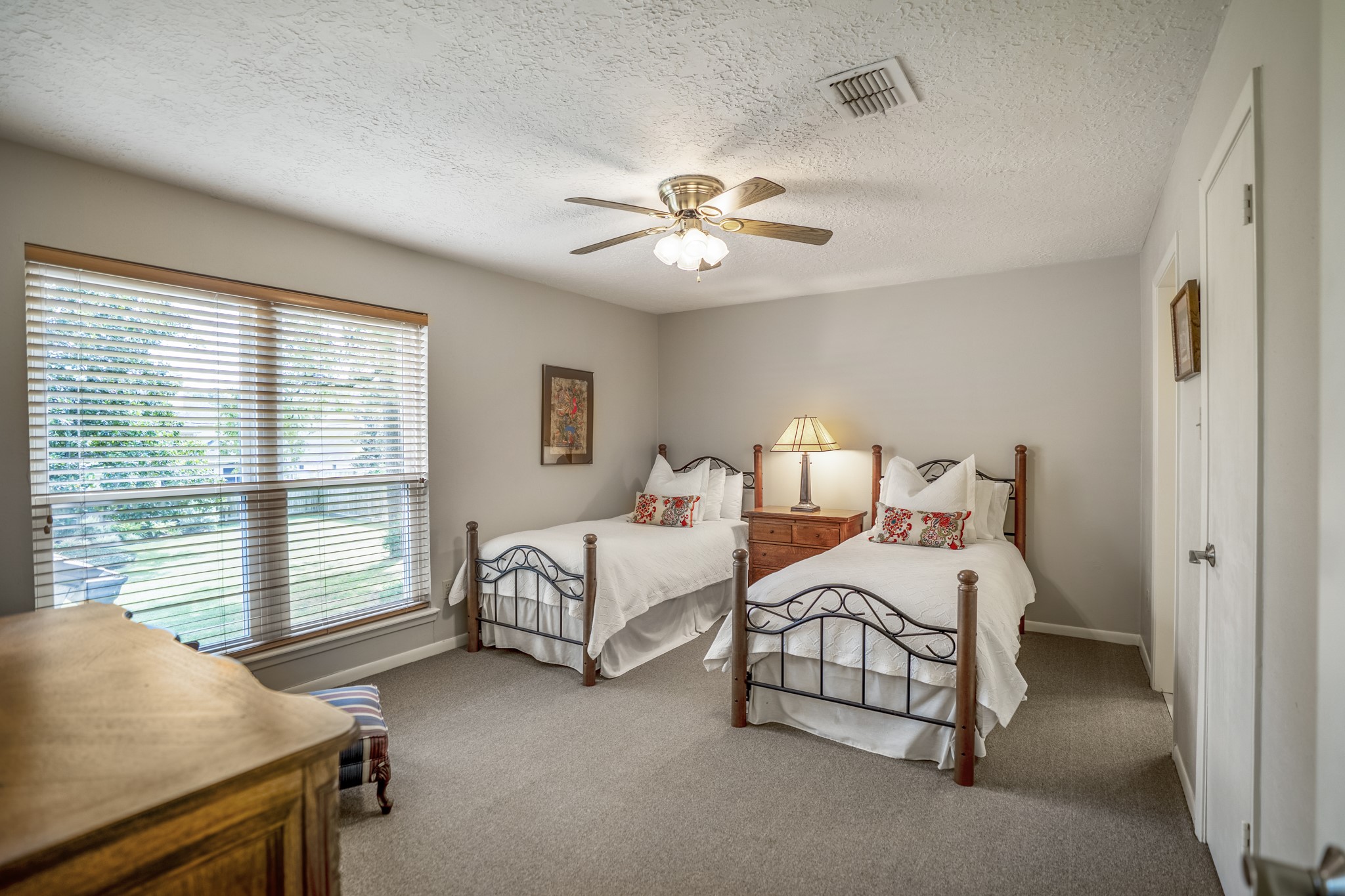 13014 King Circle Property Photo 40