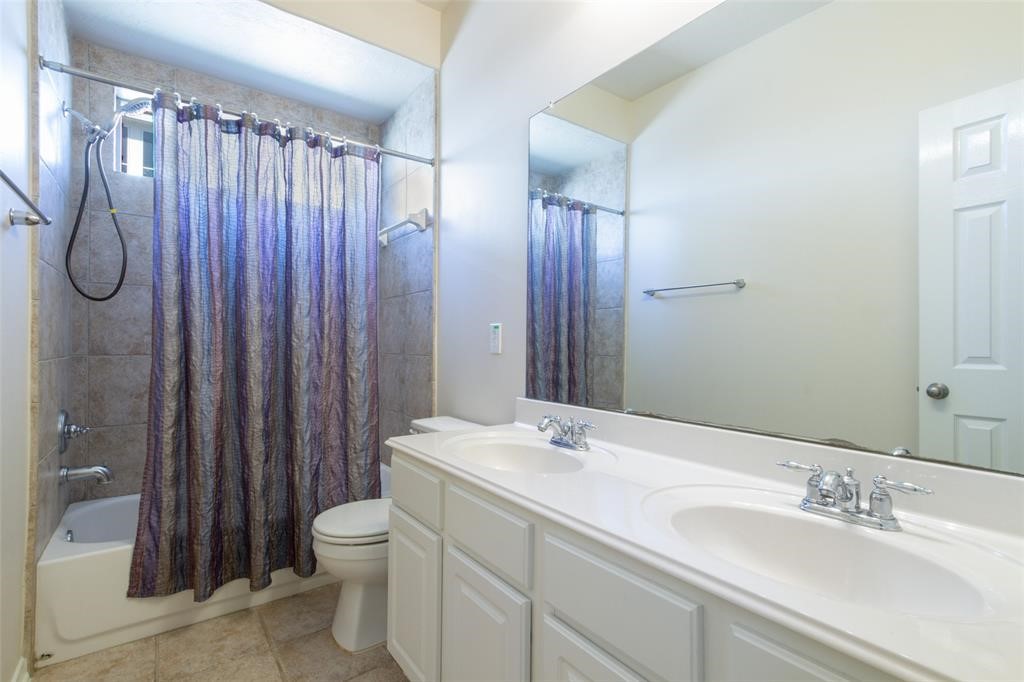 18010 Gable Oak Lane Property Photo 6