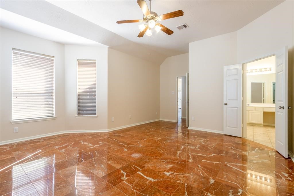 18010 Gable Oak Lane Property Photo 11