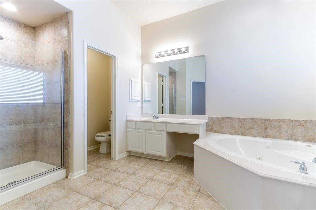 18010 Gable Oak Lane Property Photo 12