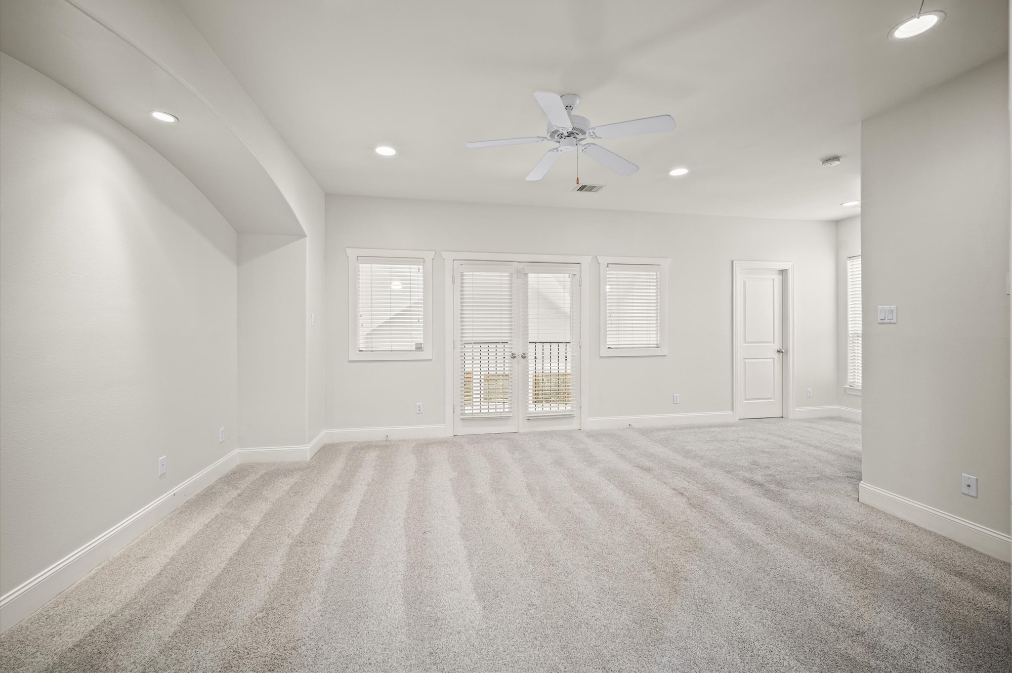2923 Pease Street Property Photo 18