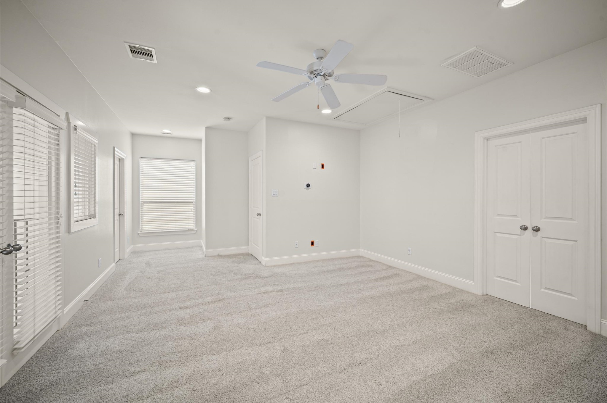 2923 Pease Street Property Photo 22