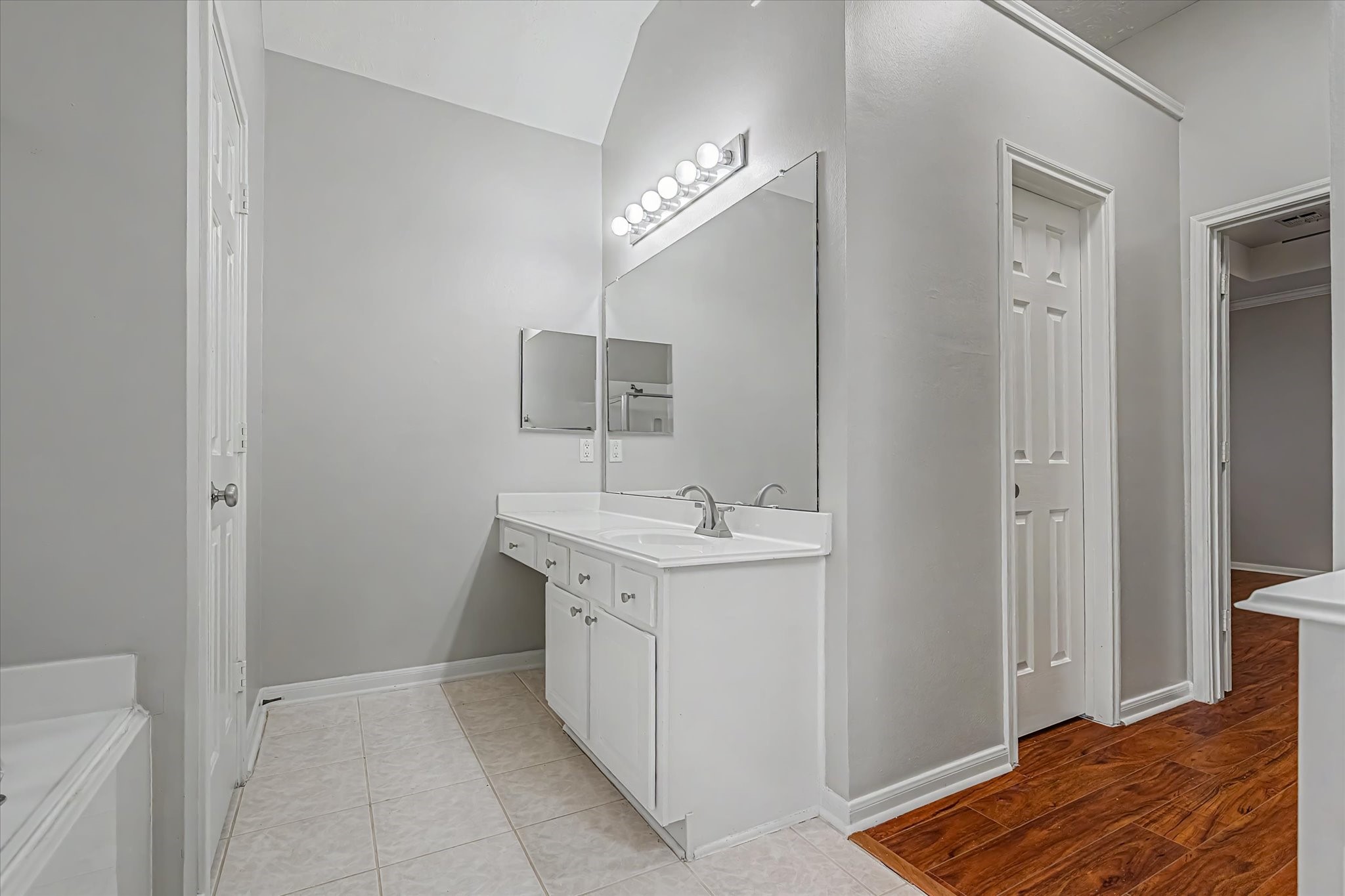 23778 River Place Drive Property Photo 31