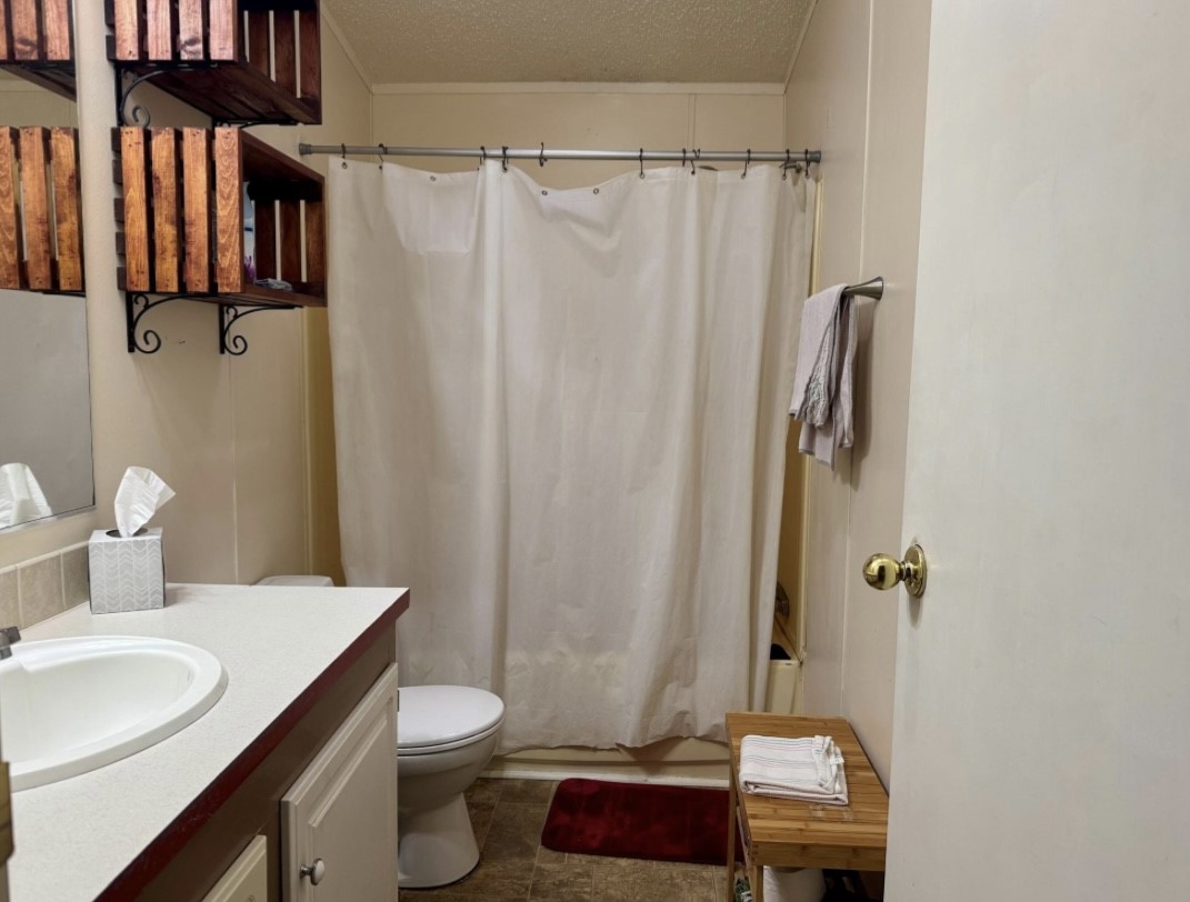 5107 County Road 469 Property Photo 6