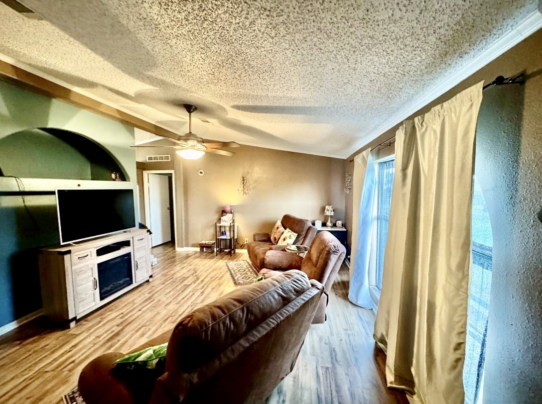 5107 County Road 469 Property Photo 10