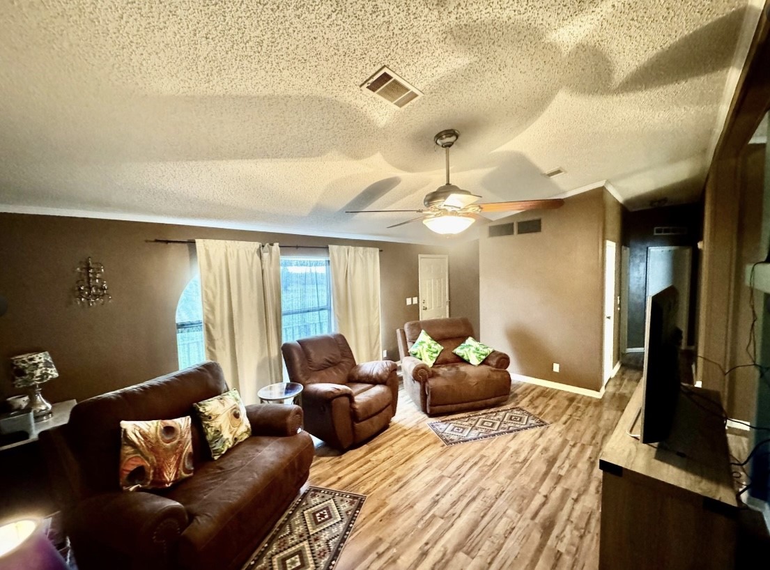 5107 County Road 469 Property Photo 11
