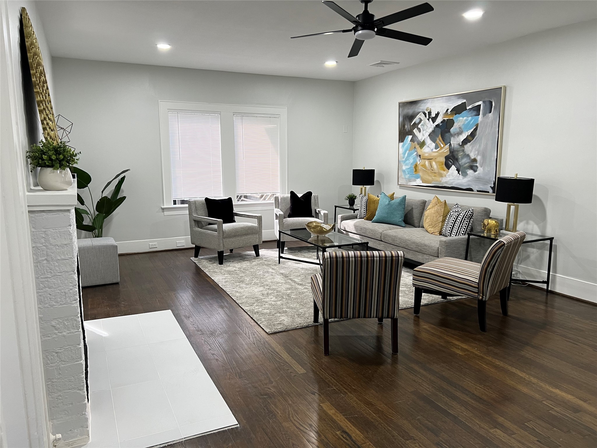 1911 Bissonnet Street Property Photo 3