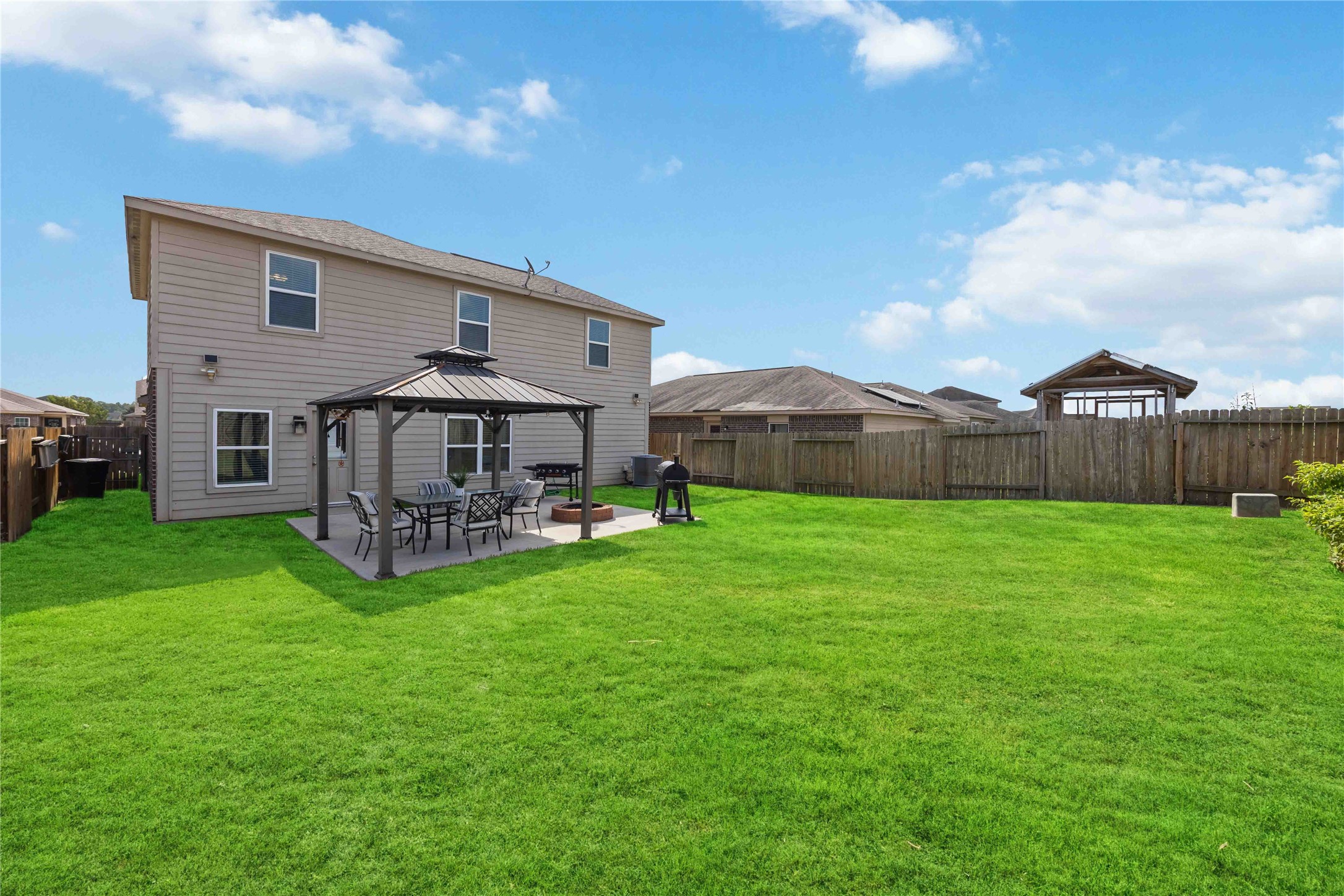 20823 Bastion Settle Drive Property Photo 3