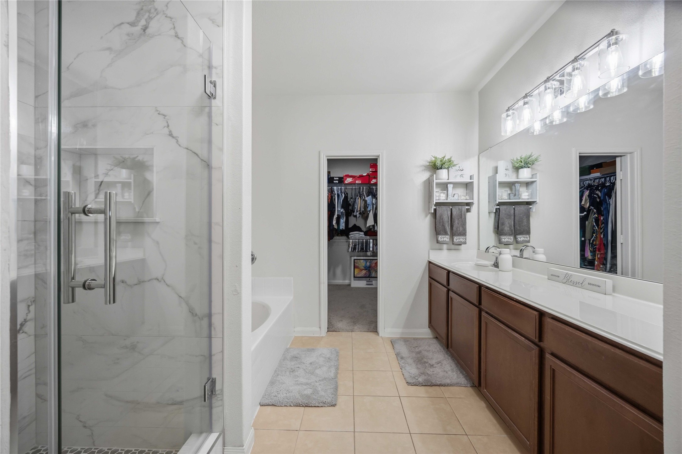 20823 Bastion Settle Drive Property Photo 12