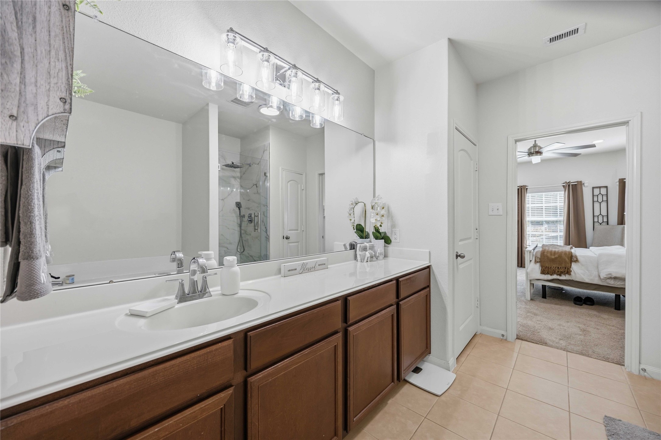 20823 Bastion Settle Drive Property Photo 13
