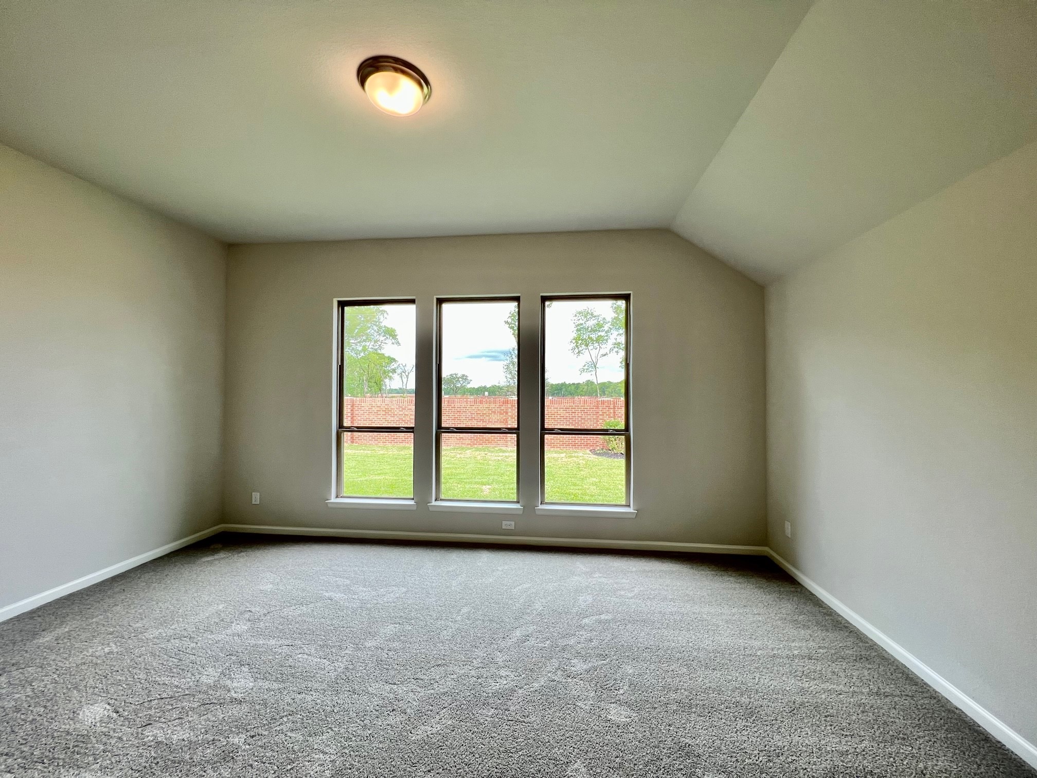 1351 Park Path Drive Property Photo 7