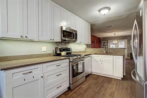 5130 Saxon Drive Property Photo 5