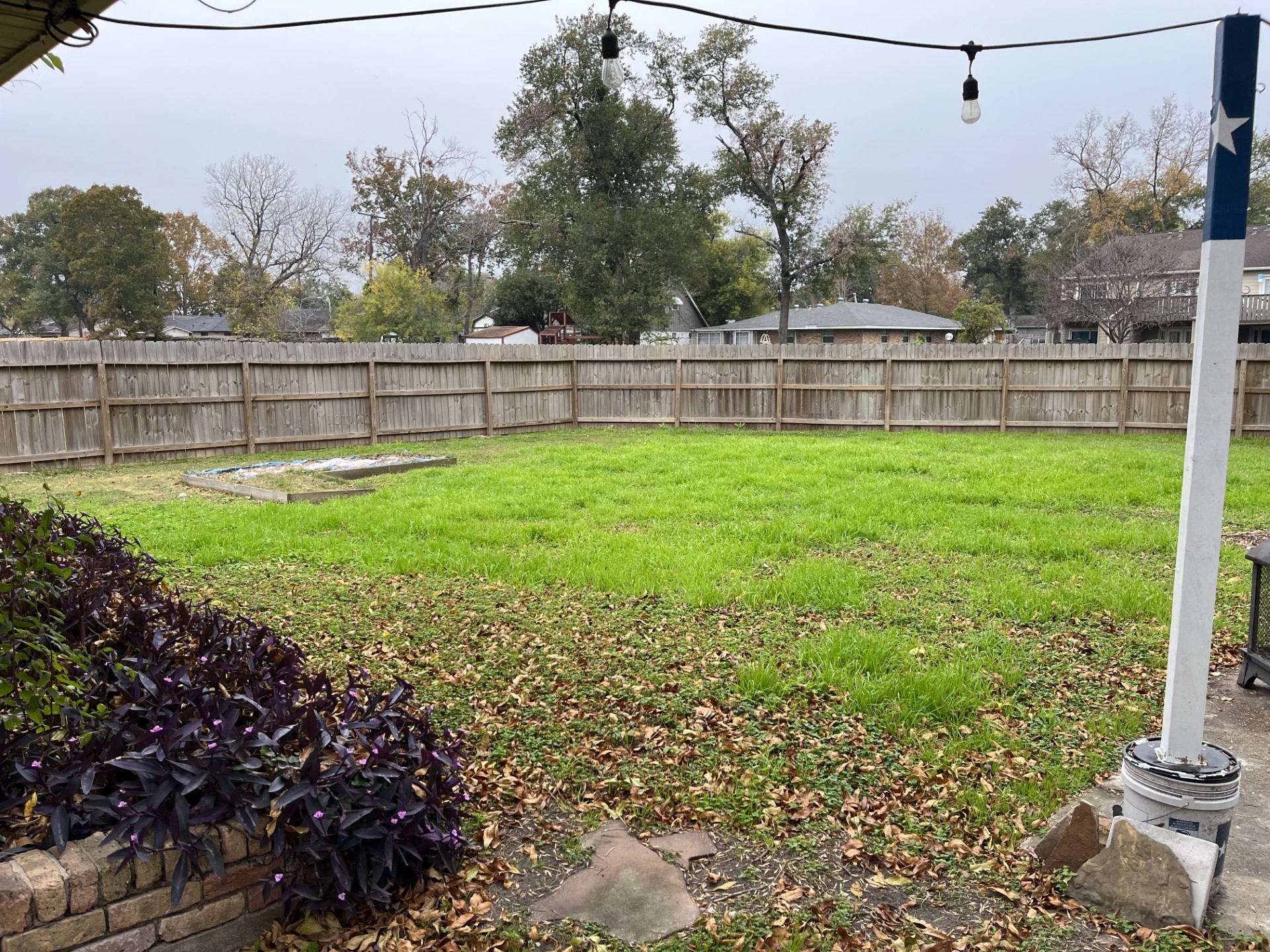 5130 Saxon Drive Property Photo 17