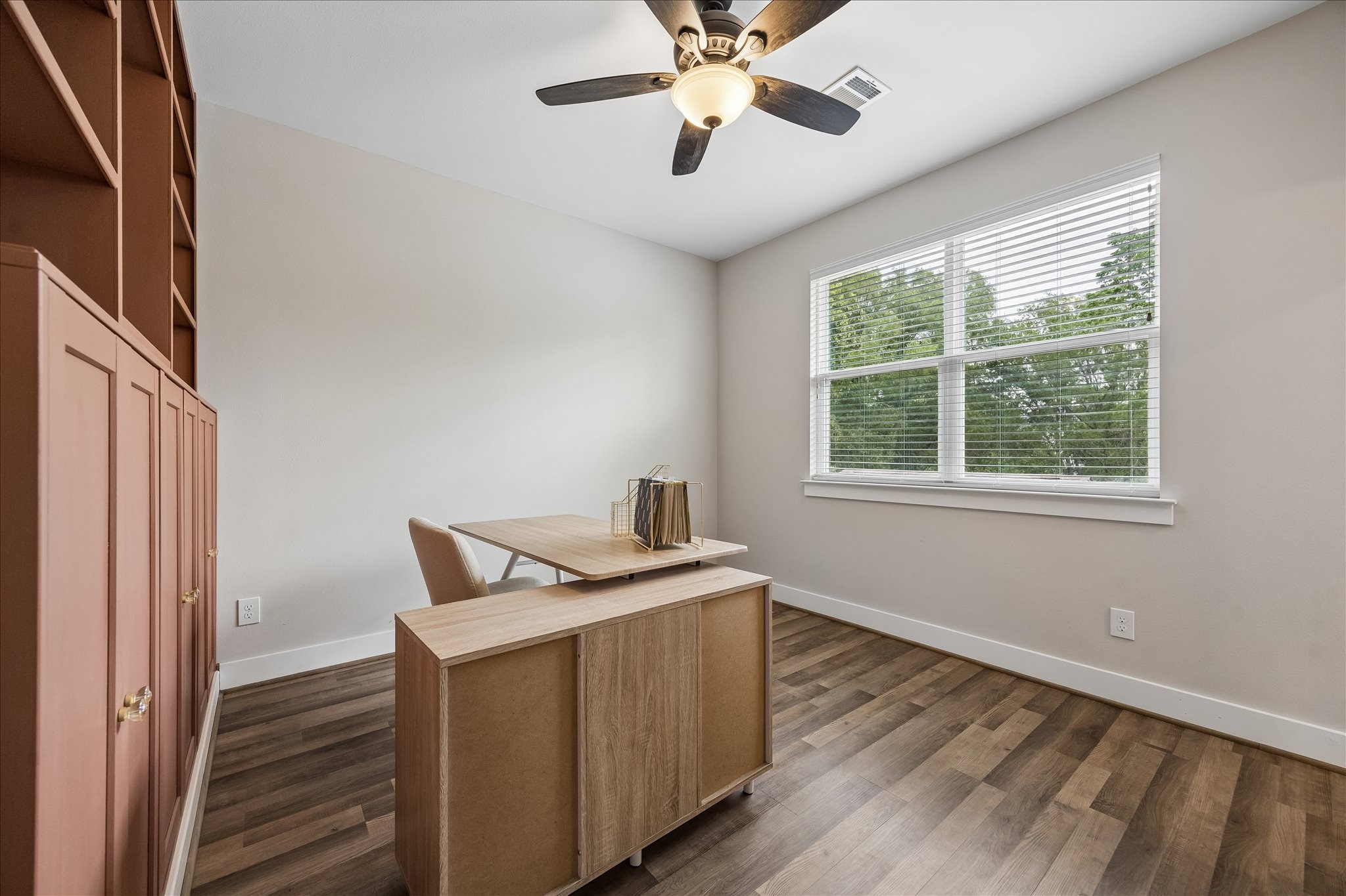 848 Fisher Street C Property Photo 16
