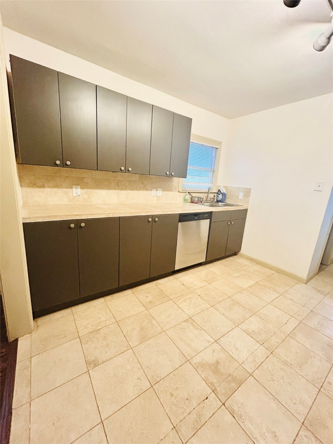 1240 Crooked Road Property Photo 17