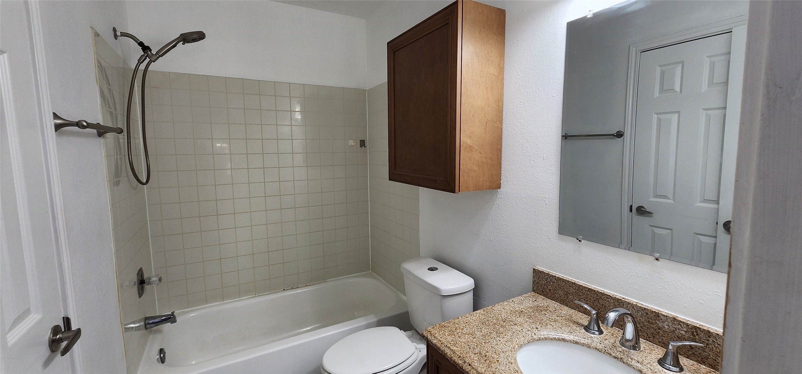3123 Silver Falls Drive Property Photo 14