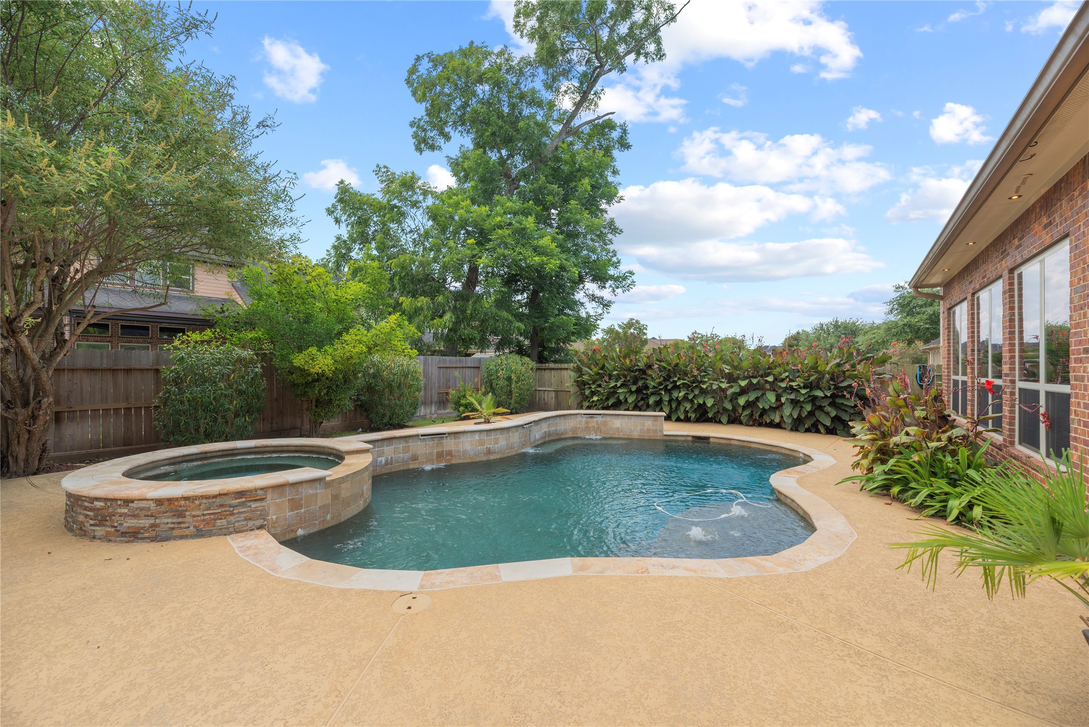 6115 Duke Trail Lane Property Photo 41
