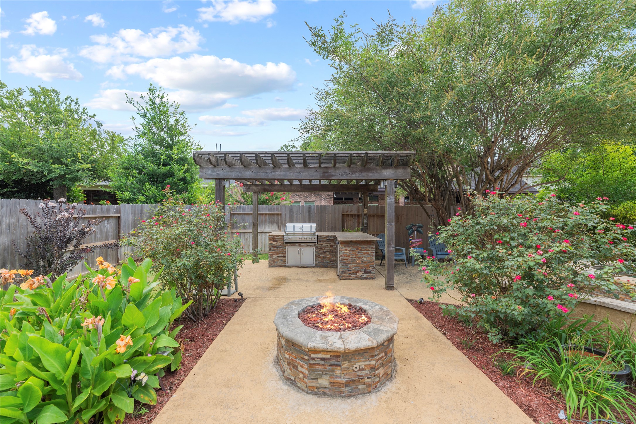 6115 Duke Trail Lane Property Photo 42